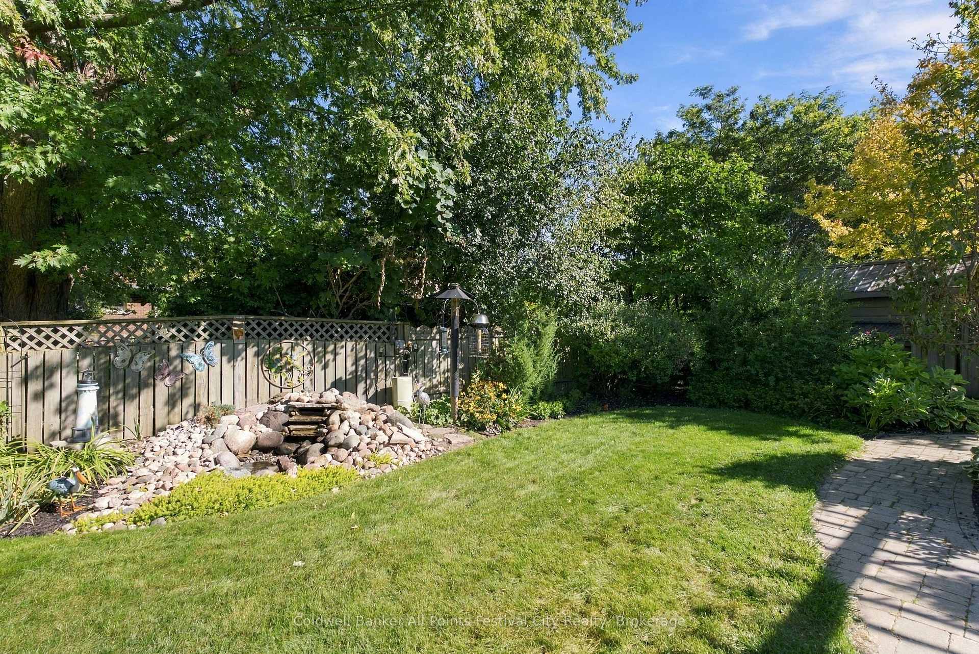 Photo 40 of 130 Brimicombe Crescent, Goderich, Goderich (Town) — HOMEH