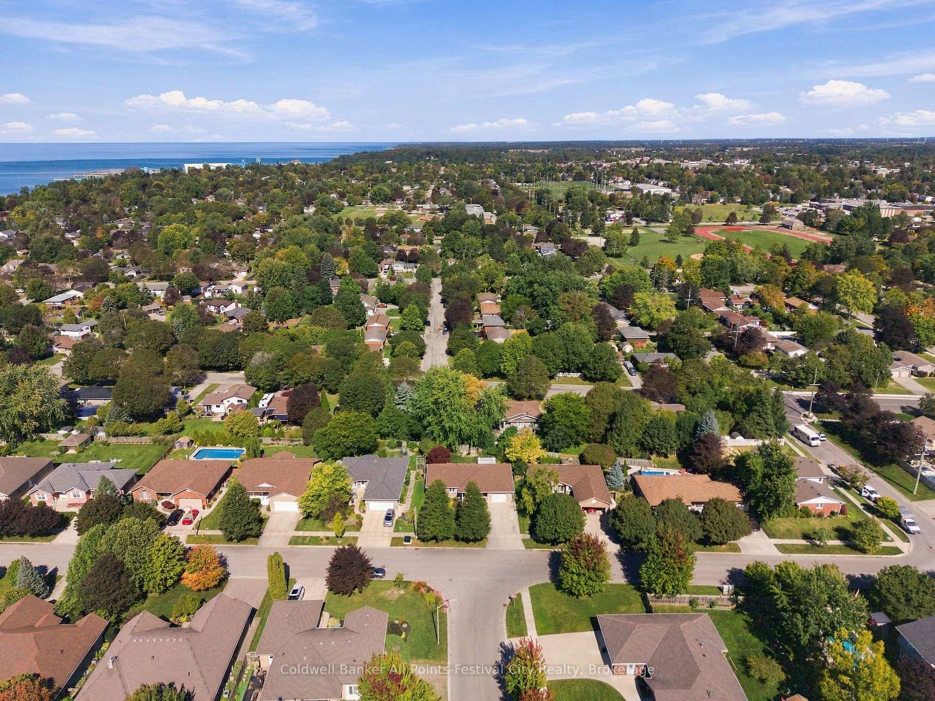 Photo 47 of 130 Brimicombe Crescent, Goderich, Goderich (Town) — HOMEH