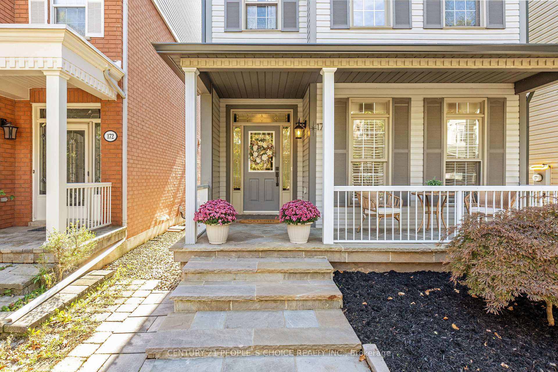 Photo 4 of 170 Roxton Road, Oakville, River Oaks — HOMEH