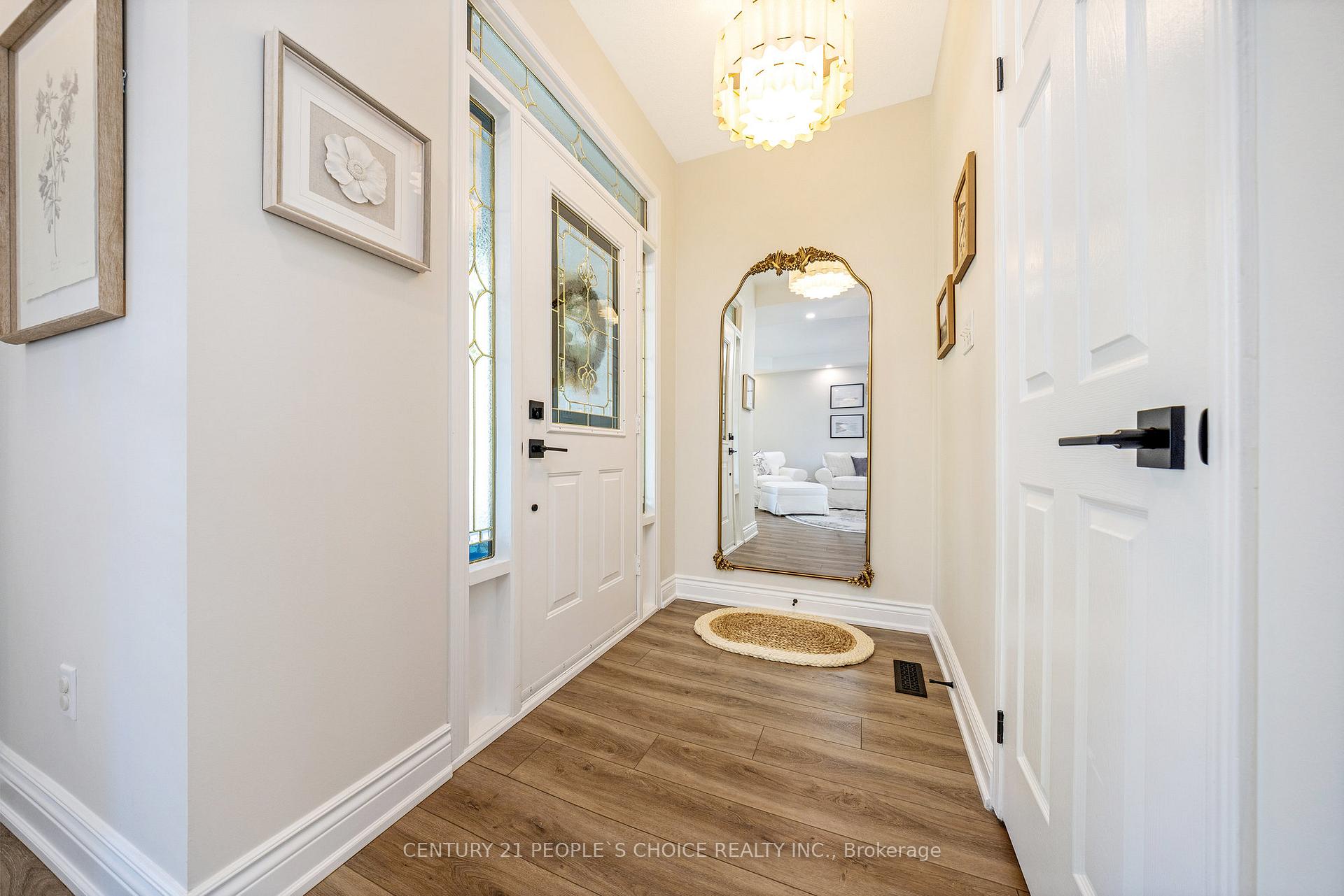 Photo 6 of 170 Roxton Road, Oakville, River Oaks — HOMEH