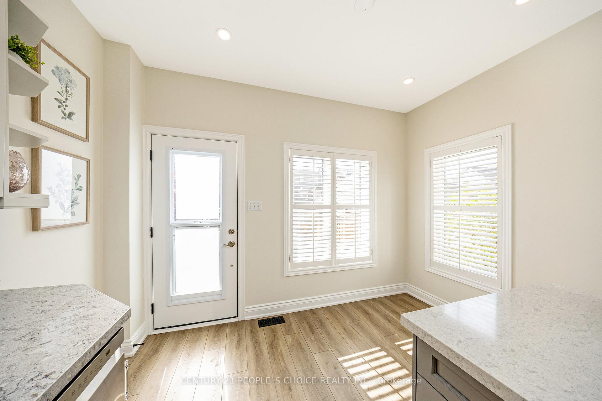 Photo 19 of 170 Roxton Road, Oakville, River Oaks — HOMEH