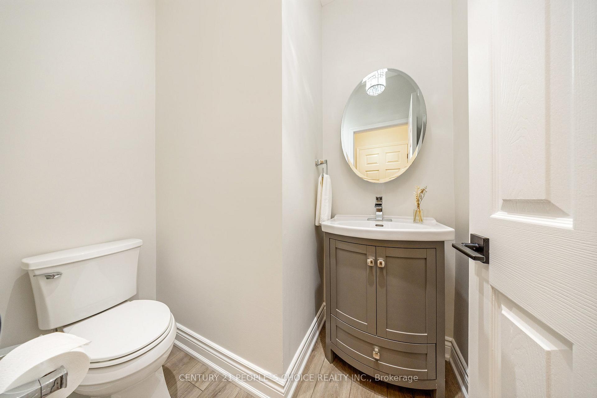 Photo 21 of 170 Roxton Road, Oakville, River Oaks — HOMEH