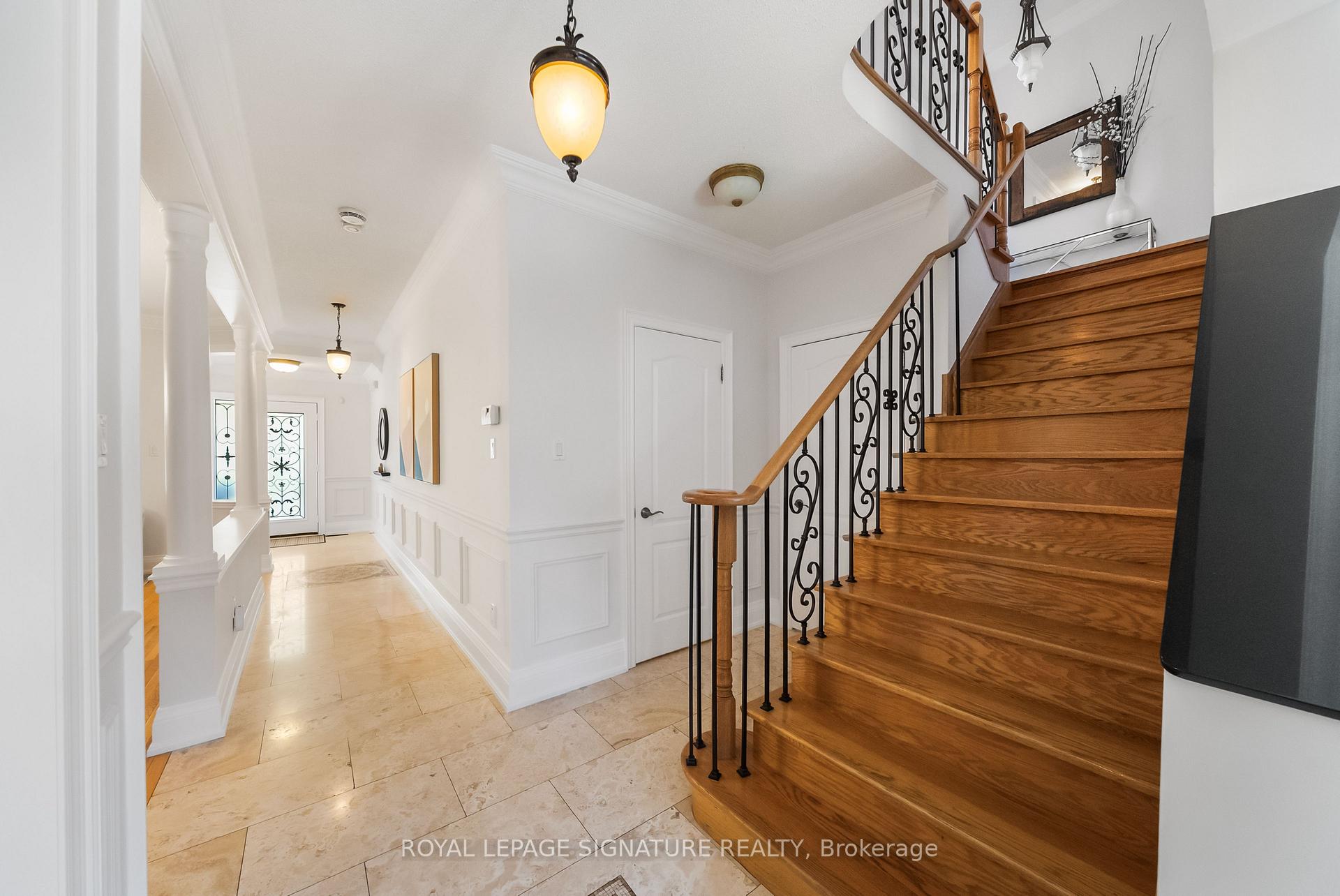 Photo 6 of 19 Dace Drive, Vaughan, Vellore Village — HOMEH