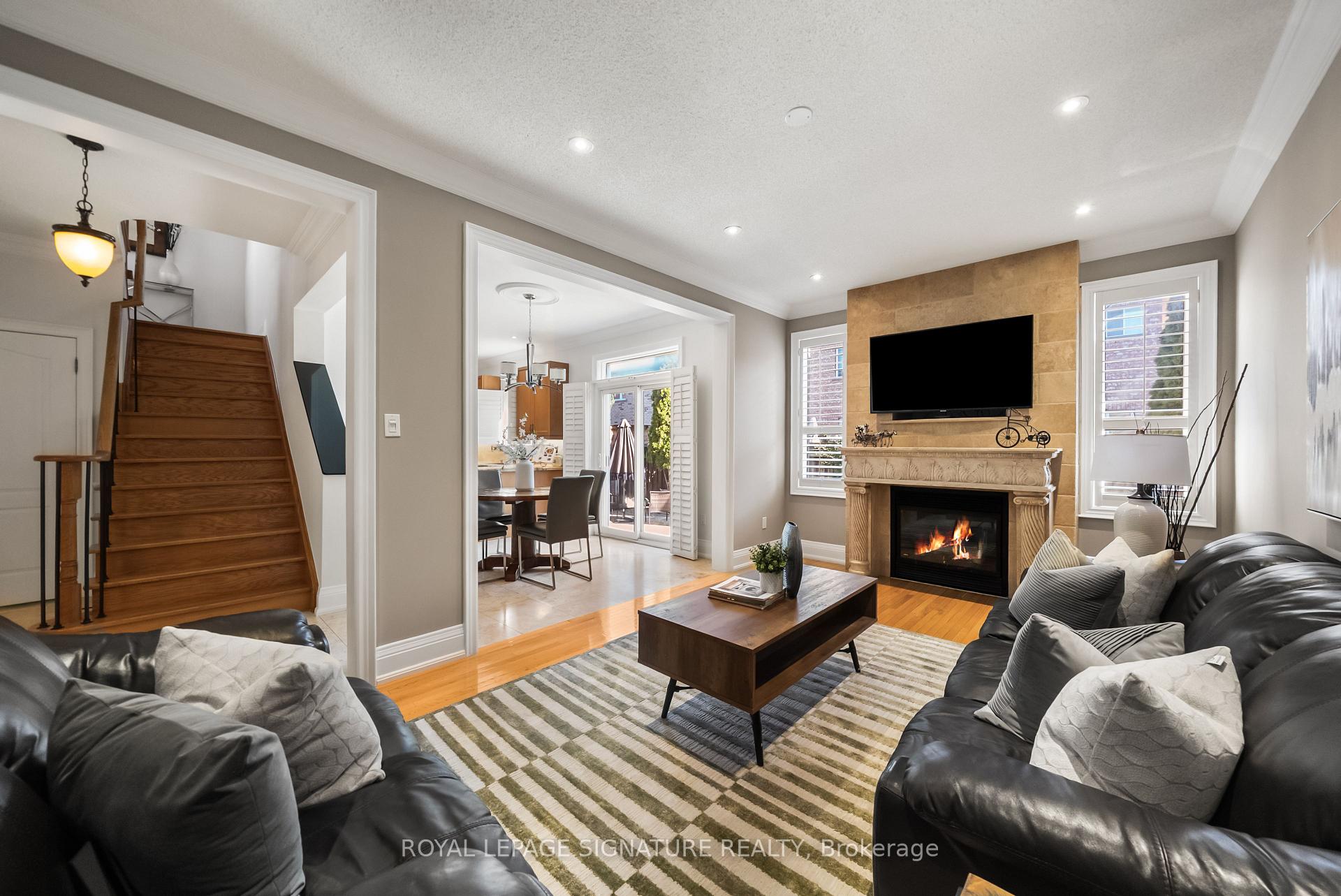 Photo 7 of 19 Dace Drive, Vaughan, Vellore Village — HOMEH