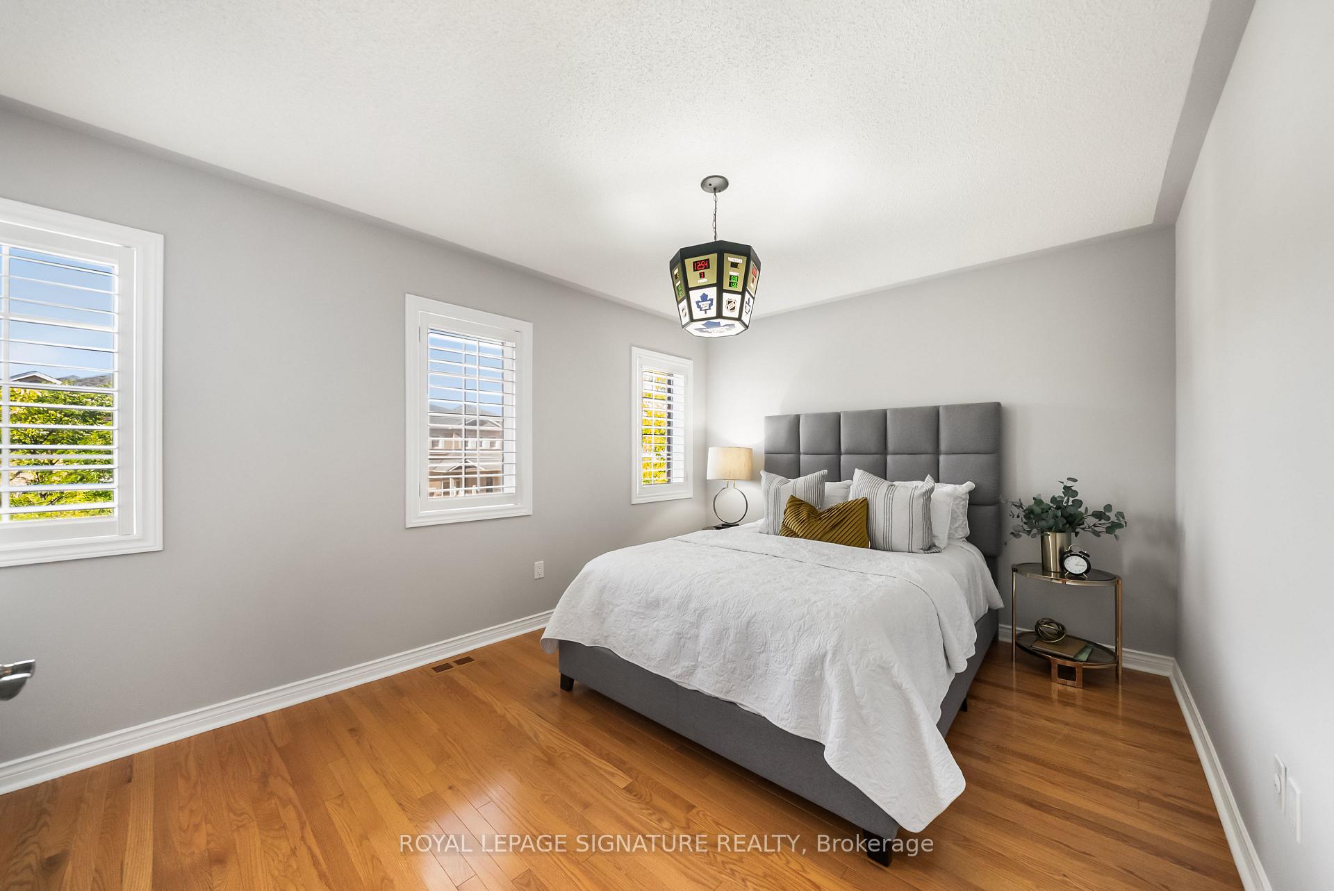 Photo 15 of 19 Dace Drive, Vaughan, Vellore Village — HOMEH