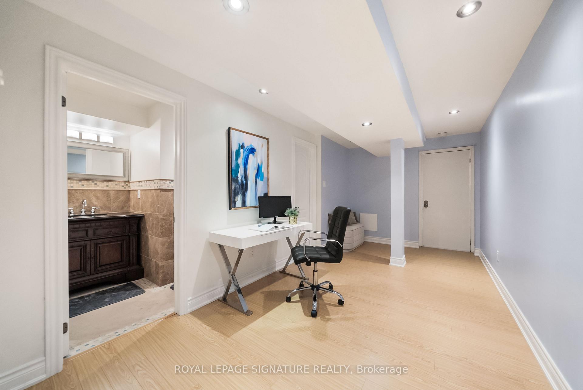 Photo 22 of 19 Dace Drive, Vaughan, Vellore Village — HOMEH