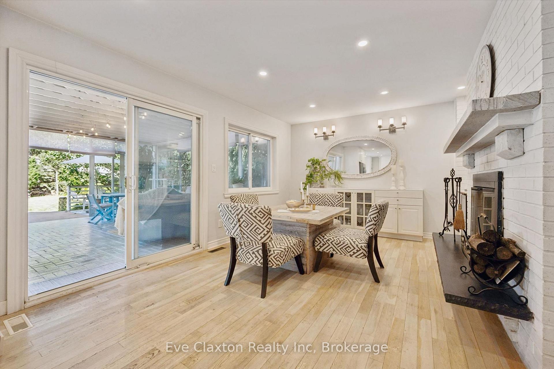 Photo 11 of 6 Renfrew Place, Guelph, Kortright West — HOMEH