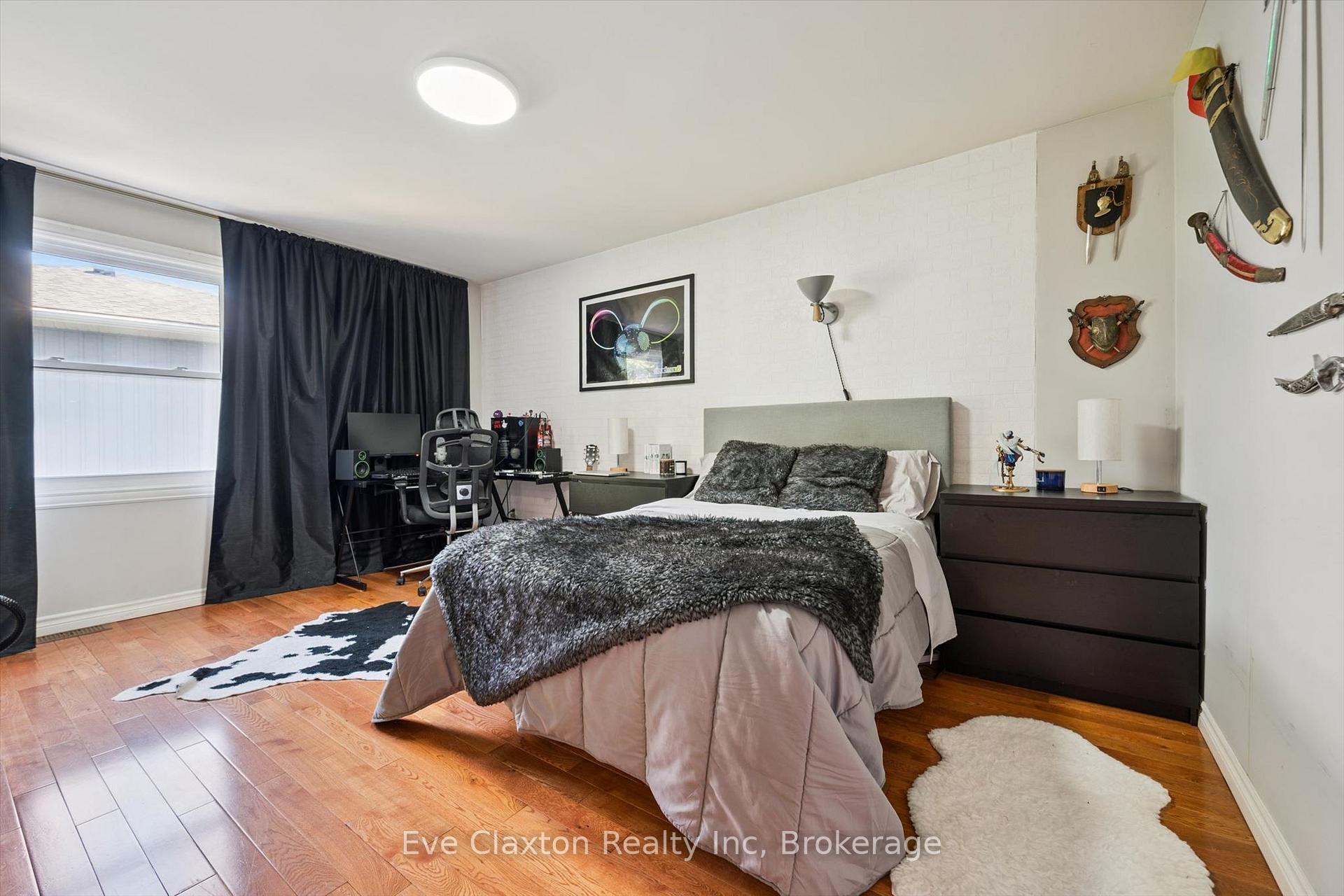 Photo 22 of 6 Renfrew Place, Guelph, Kortright West — HOMEH