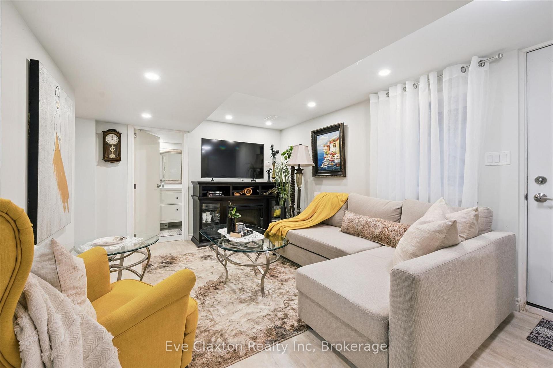 Photo 28 of 6 Renfrew Place, Guelph, Kortright West — HOMEH