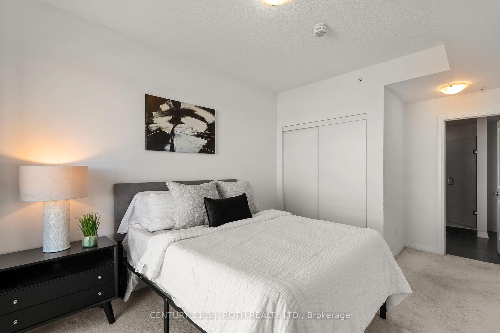 Photo 19 of Unit 505, 299 Cundles Road E, Barrie, 400 North — HOMEH