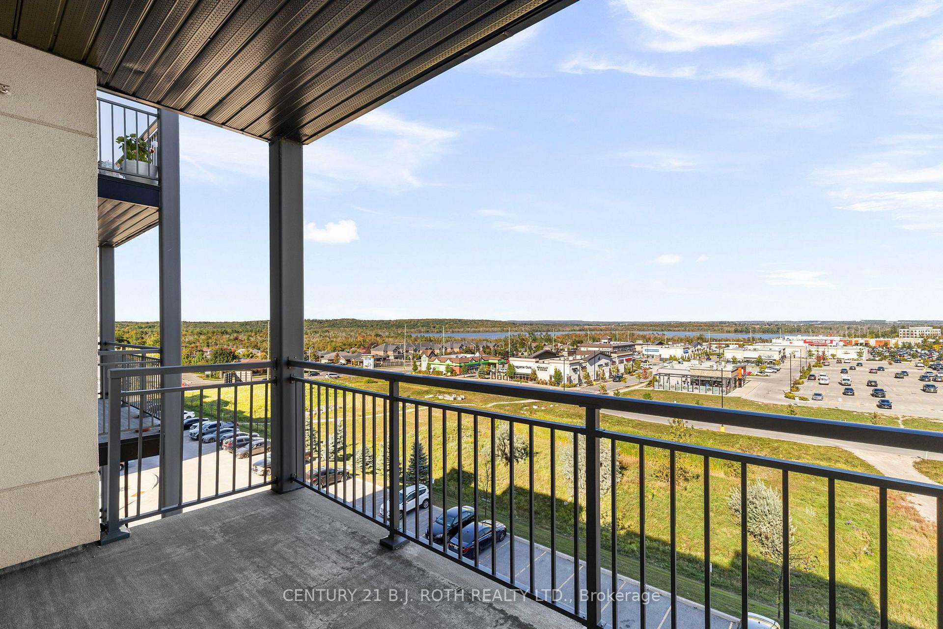 Photo 27 of Unit 505, 299 Cundles Road E, Barrie, 400 North — HOMEH
