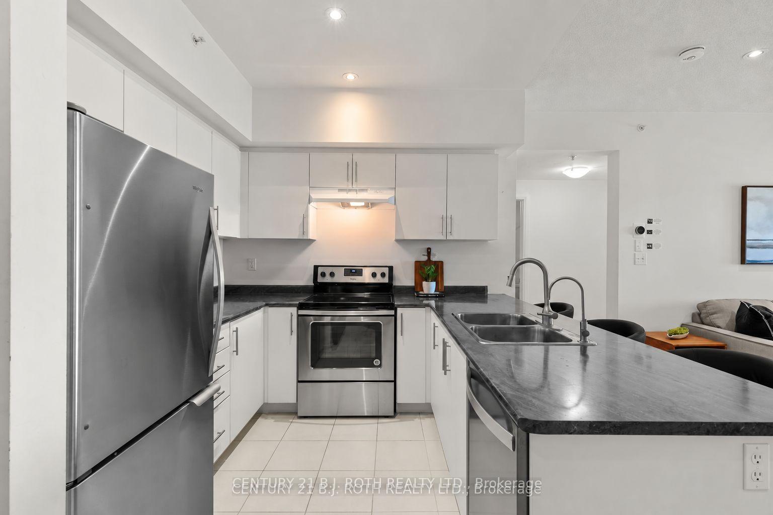 Photo 8 of Unit 505, 299 Cundles Road E, Barrie, 400 North — HOMEH