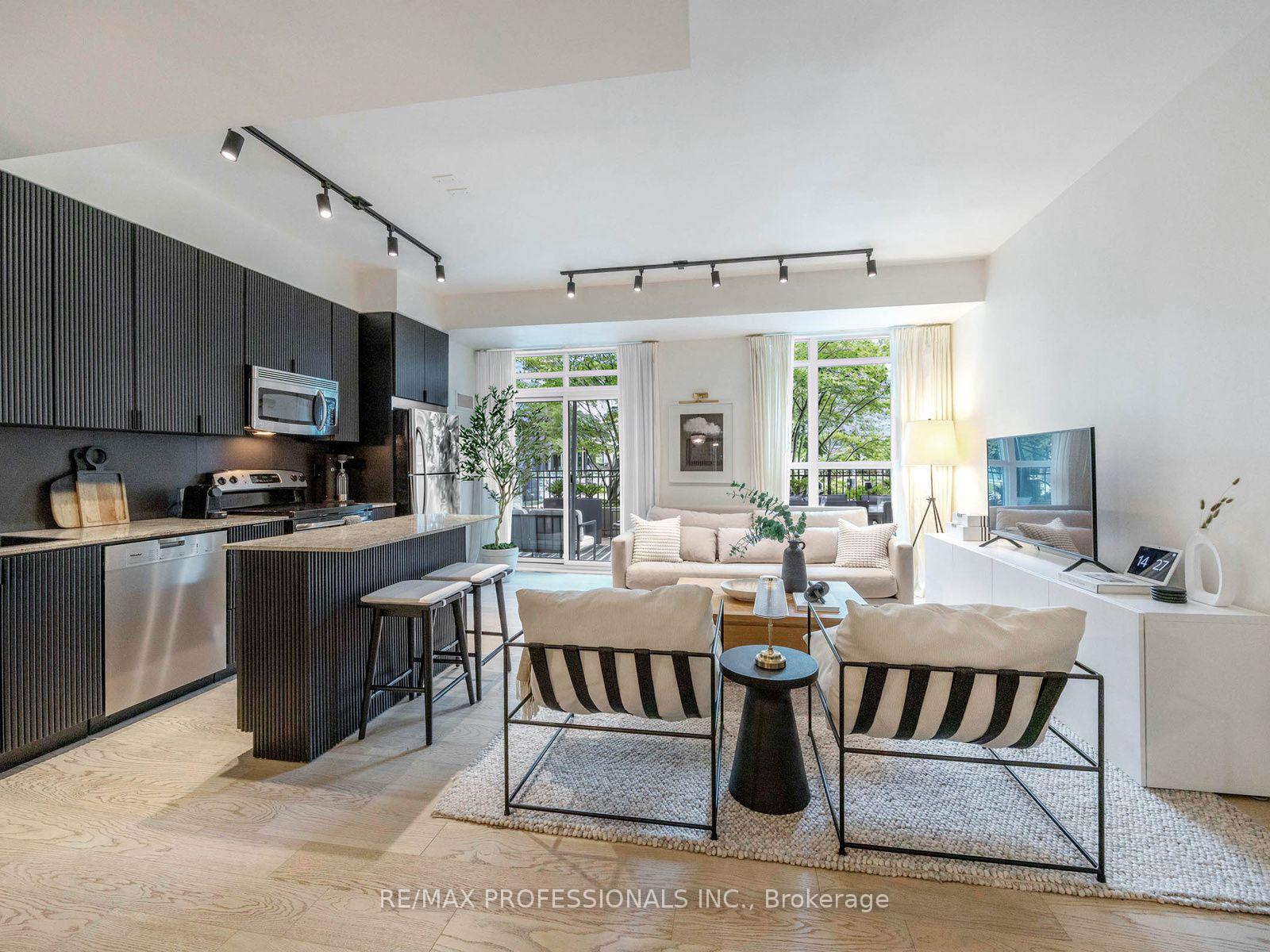 Photo 6 of Unit 402, 155 Legion Road N, Etobicoke, Mimico — HOMEH
