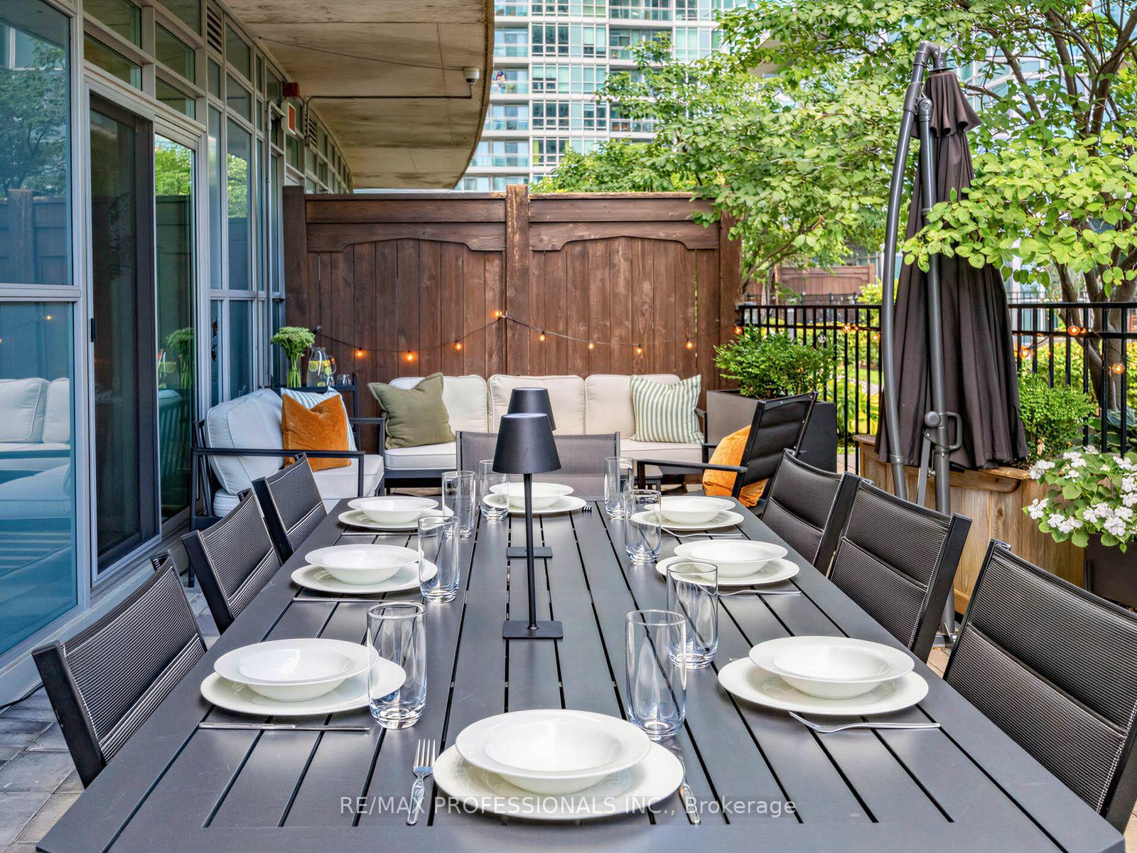 Photo 20 of Unit 402, 155 Legion Road N, Etobicoke, Mimico — HOMEH