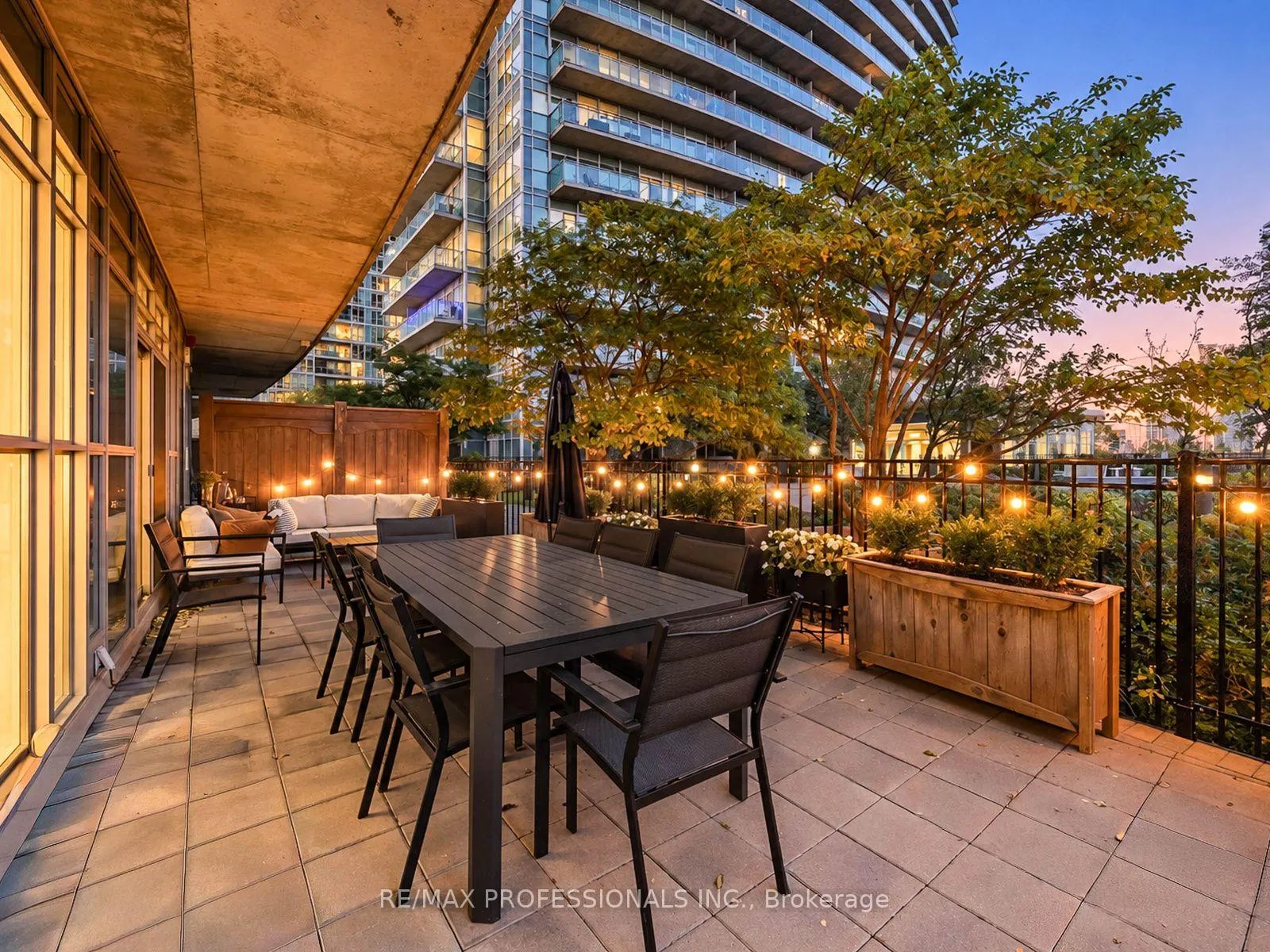 Photo 23 of Unit 402, 155 Legion Road N, Etobicoke, Mimico — HOMEH