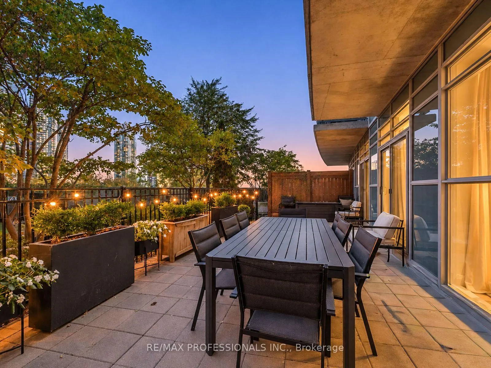 Photo 24 of Unit 402, 155 Legion Road N, Etobicoke, Mimico — HOMEH