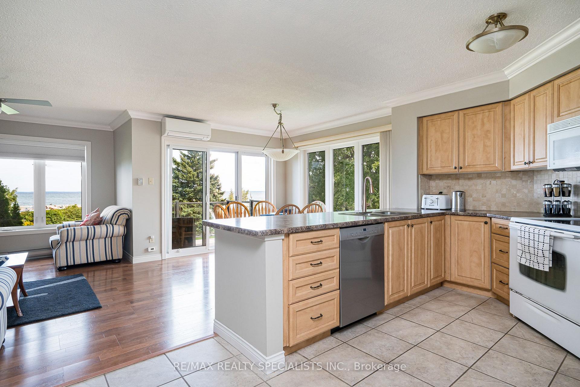 Photo 13 of Unit 110, 10 Ramblings Way, Collingwood — HOMEH