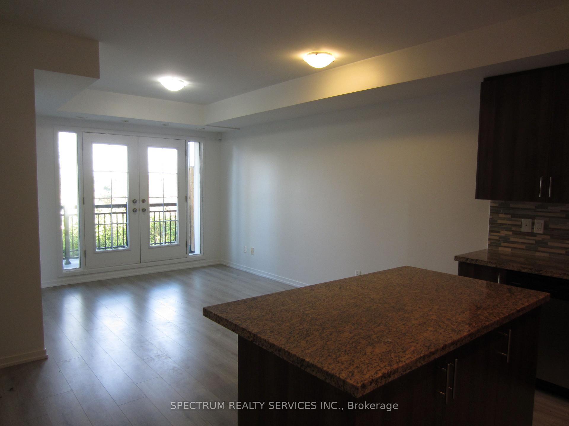 Photo 6 of Unit C-31, 26 Bruce Street, Vaughan, East Woodbridge — HOMEH