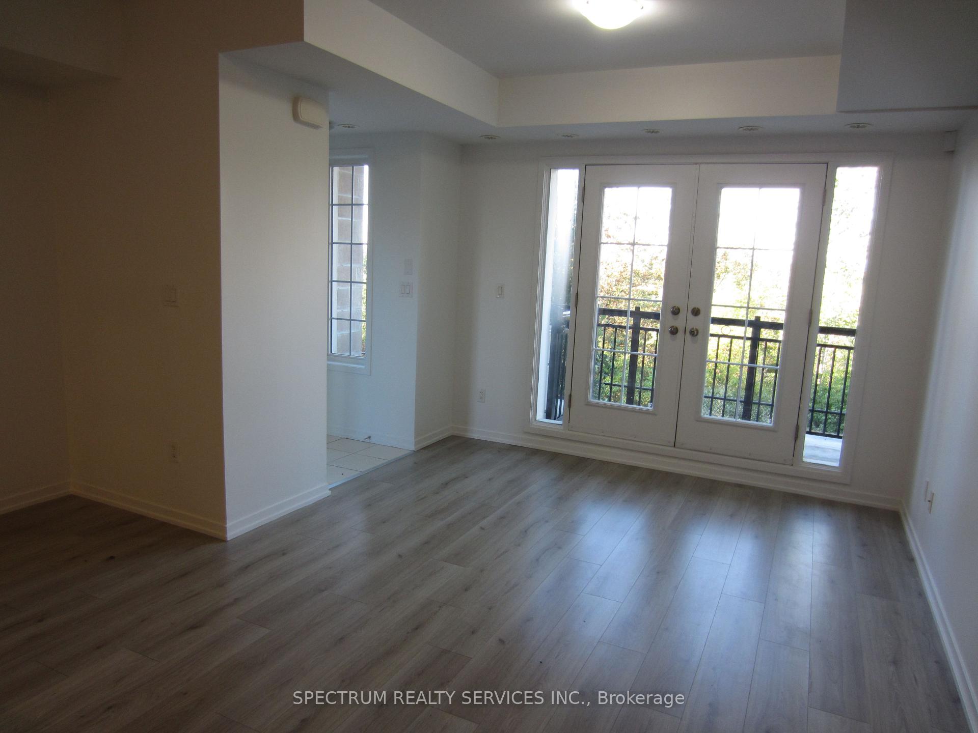 Photo 7 of Unit C-31, 26 Bruce Street, Vaughan, East Woodbridge — HOMEH