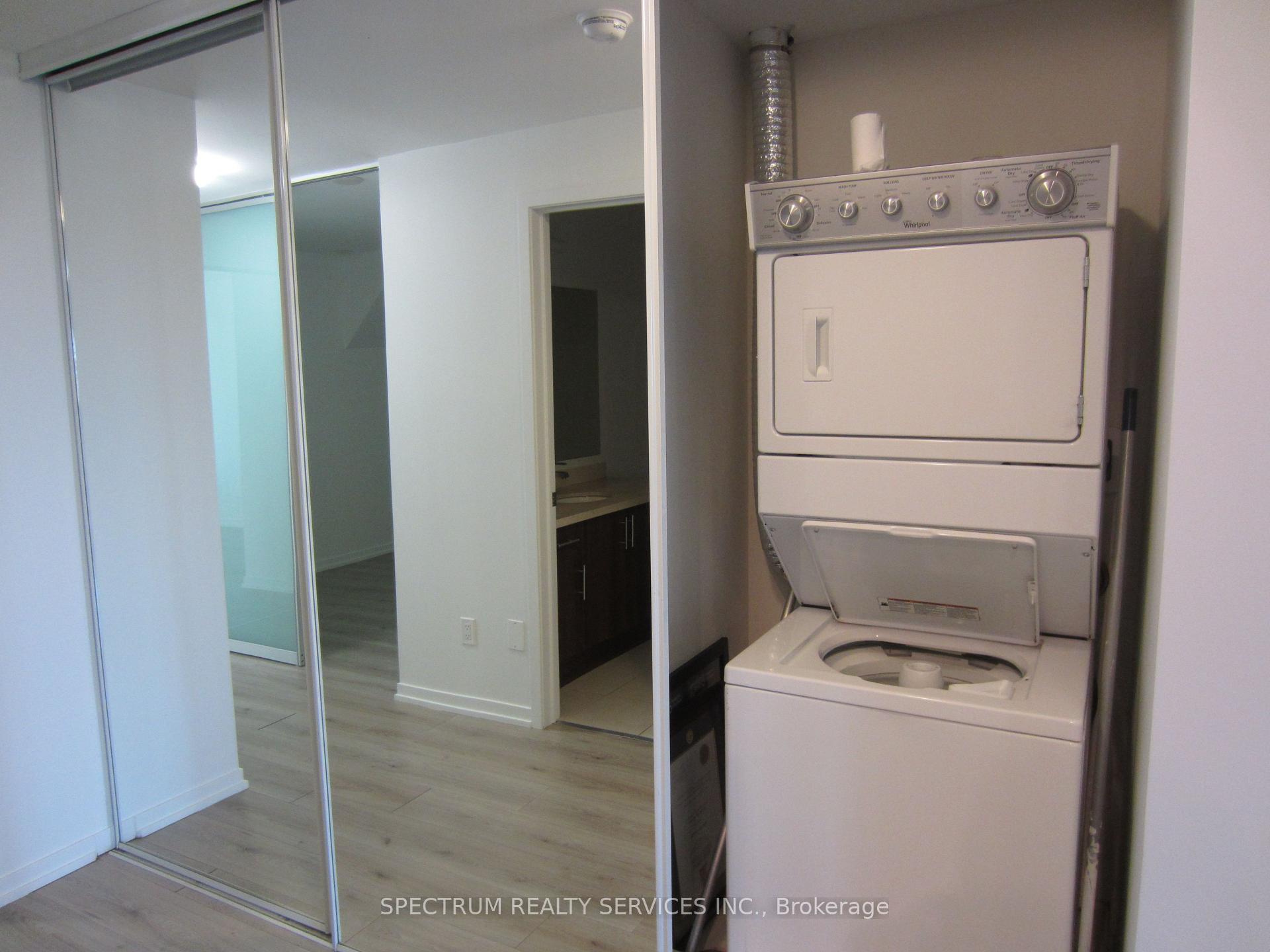Photo 8 of Unit C-31, 26 Bruce Street, Vaughan, East Woodbridge — HOMEH
