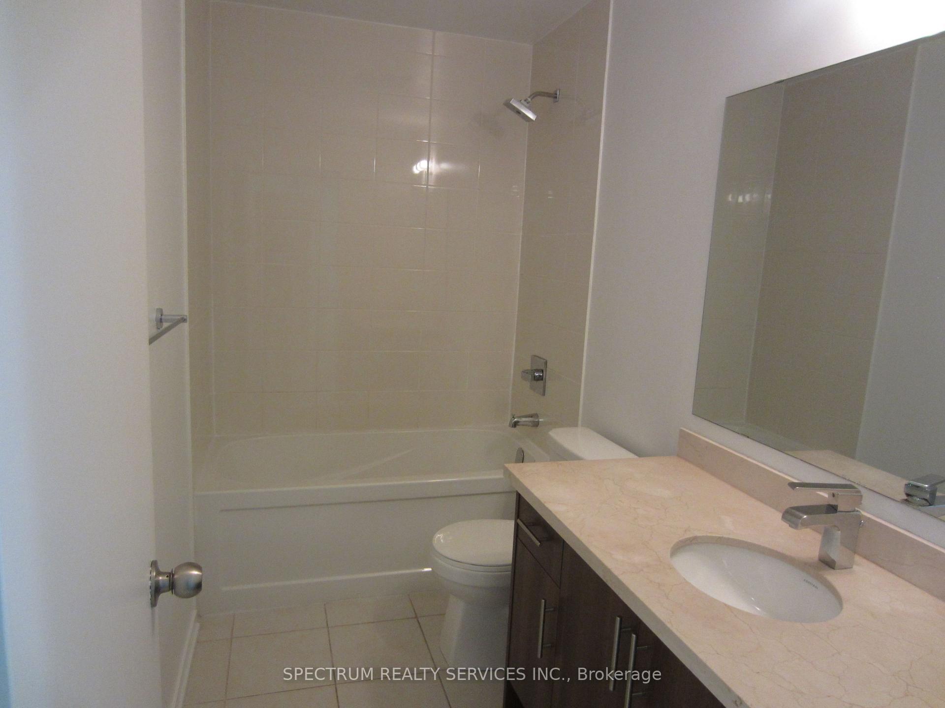 Photo 9 of Unit C-31, 26 Bruce Street, Vaughan, East Woodbridge — HOMEH