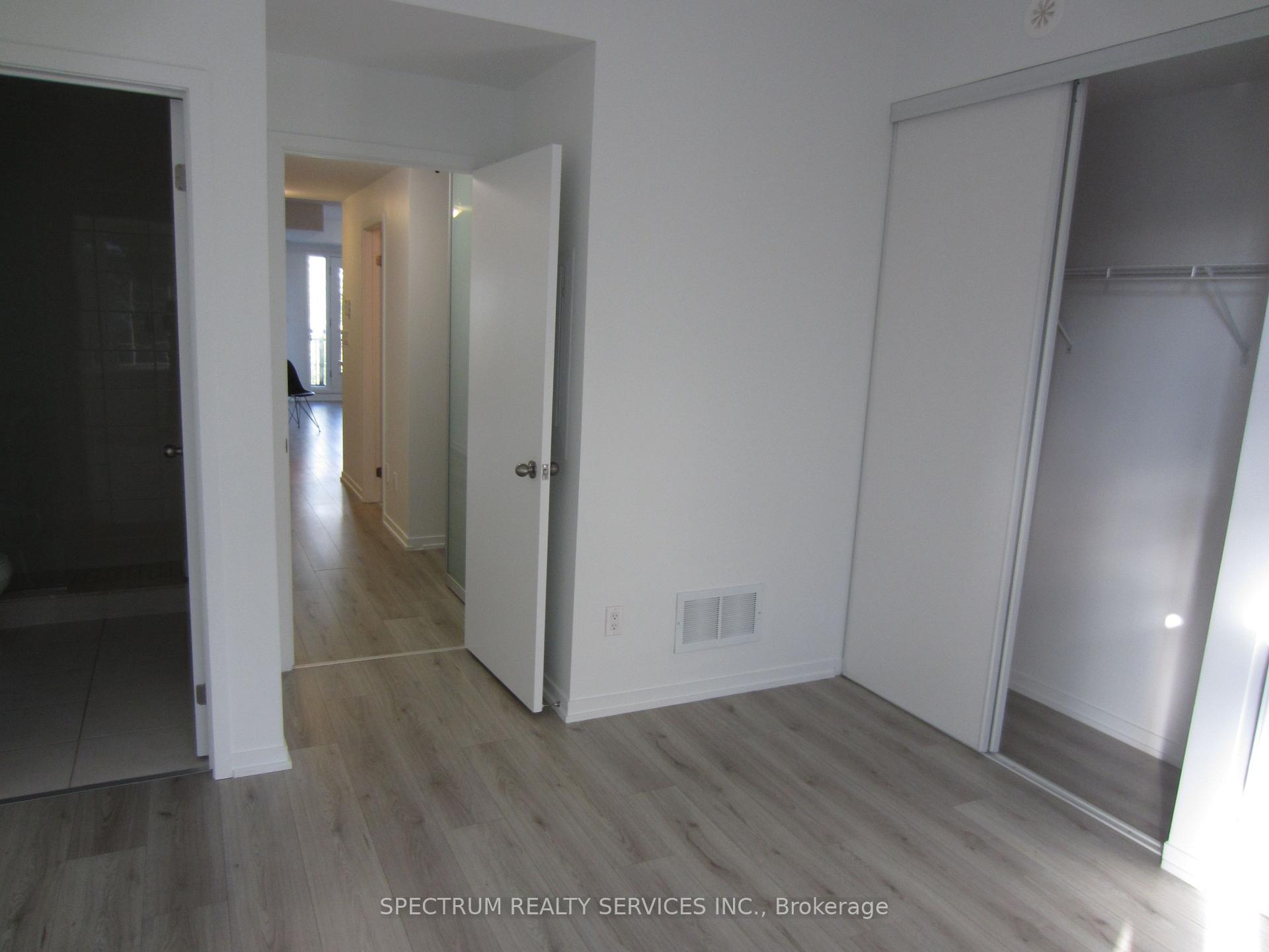 Photo 13 of Unit C-31, 26 Bruce Street, Vaughan, East Woodbridge — HOMEH