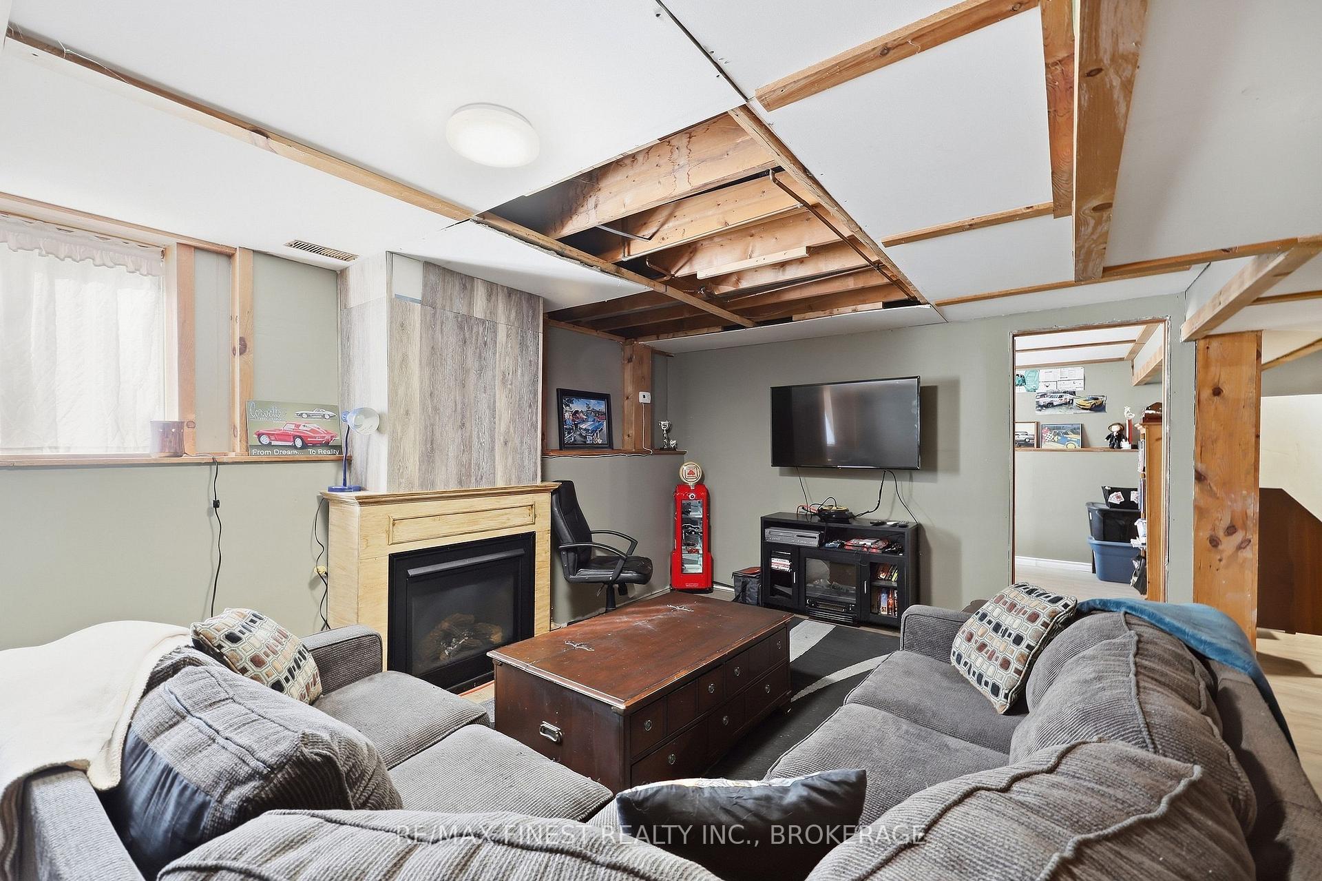 Photo 23 of 2243 Deseronto Road, Tyendinaga, Tyendinaga Township — HOMEH
