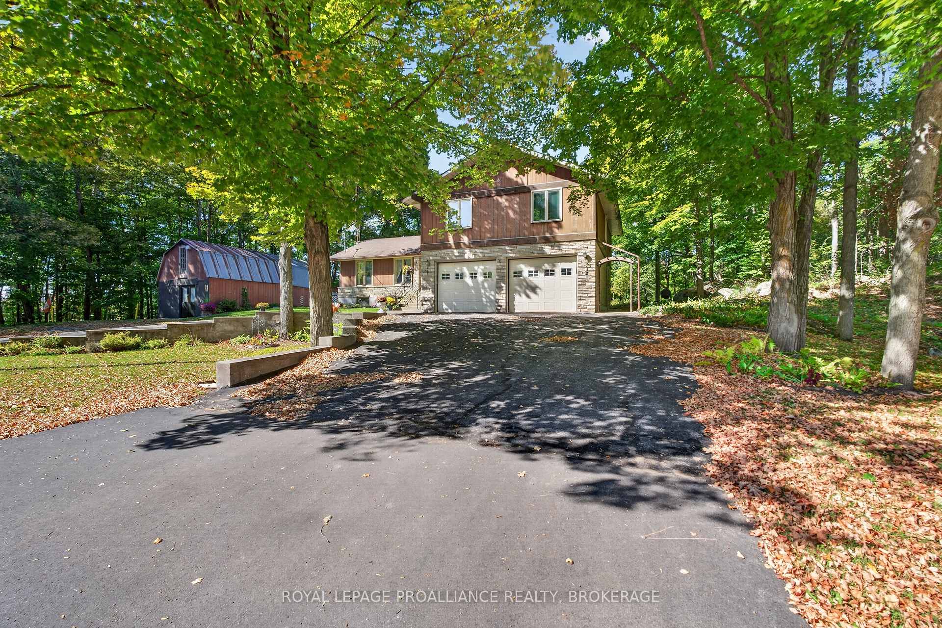 Photo 3 of 4454 Bellrock Road, Frontenac, Frontenac South — HOMEH