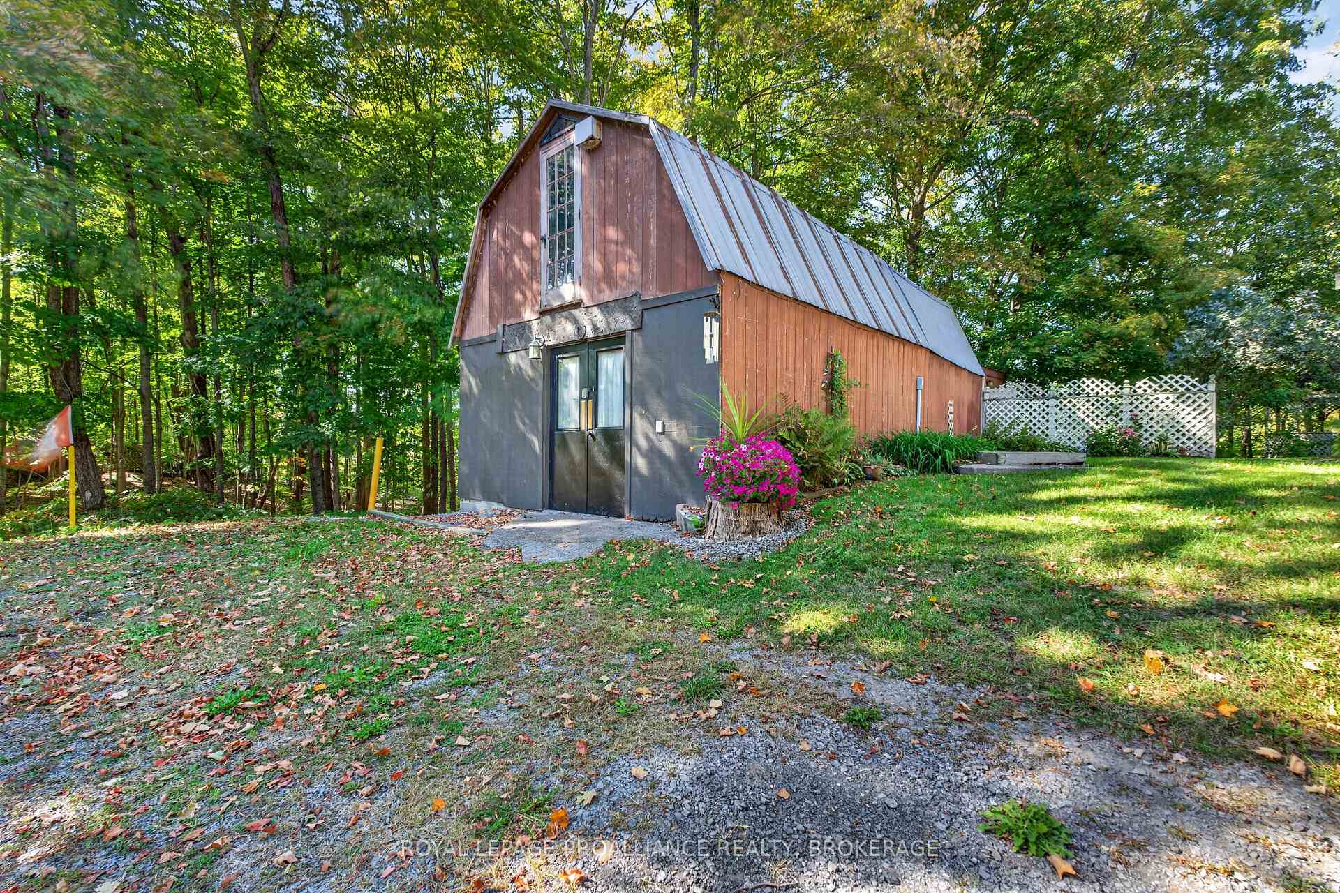 Photo 26 of 4454 Bellrock Road, Frontenac, Frontenac South — HOMEH