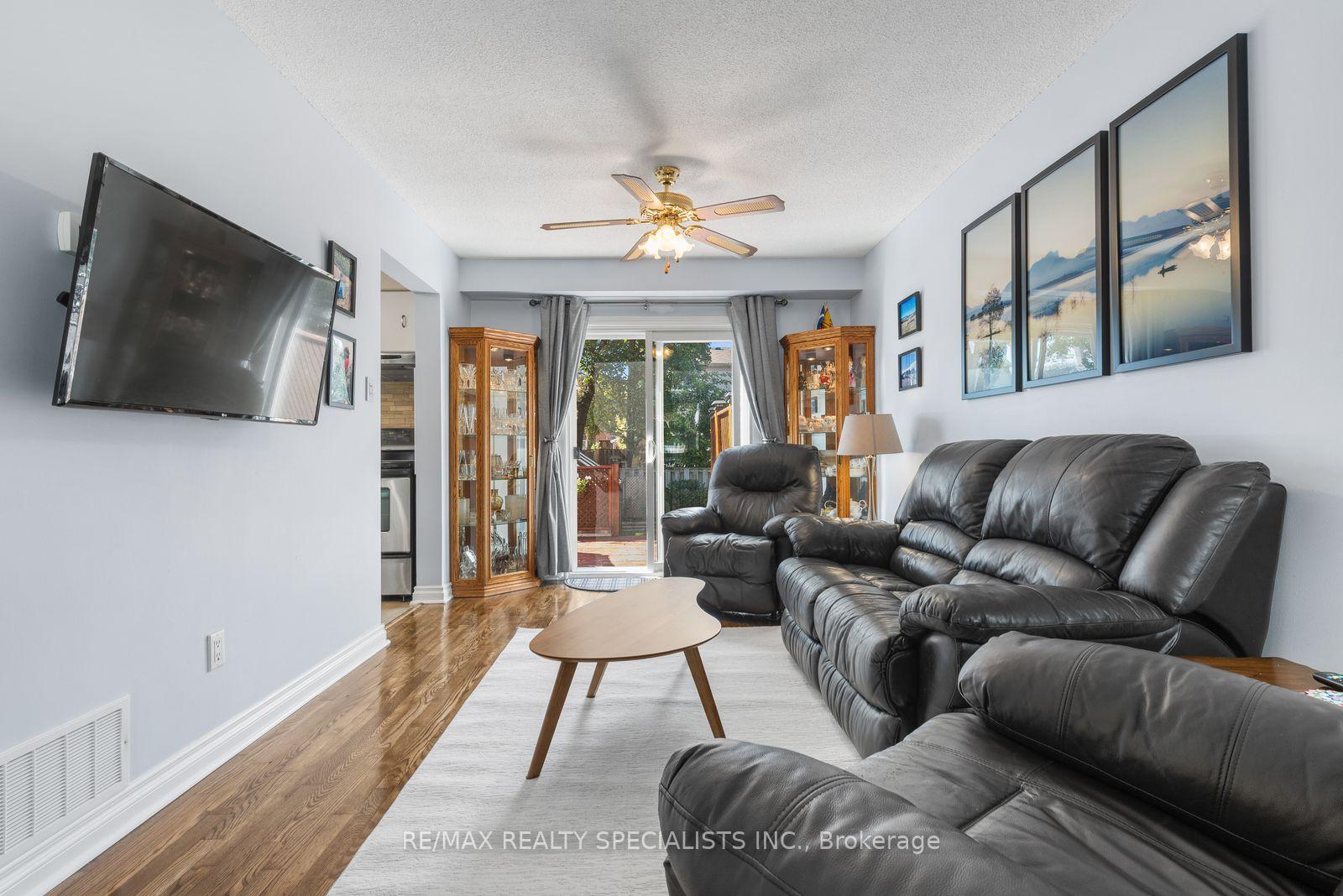Photo 7 of 6454 Colebrook Crescent, Mississauga, Meadowvale — HOMEH