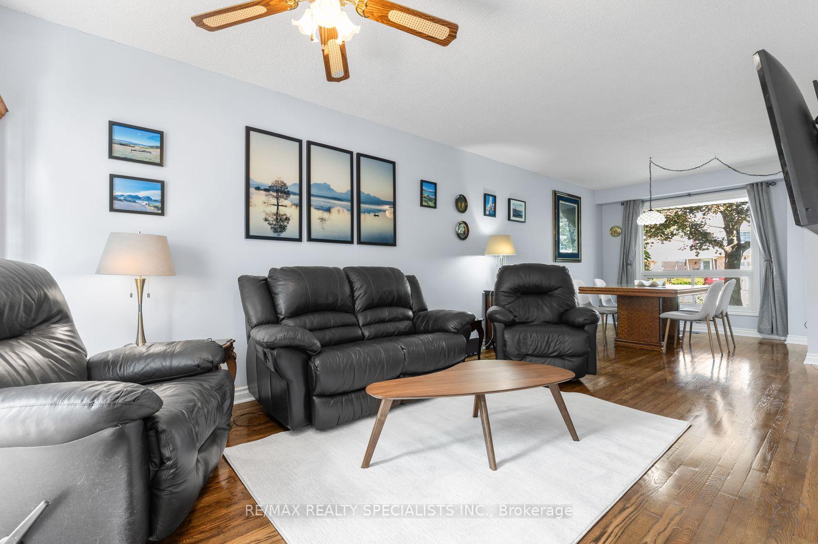 Photo 8 of 6454 Colebrook Crescent, Mississauga, Meadowvale — HOMEH