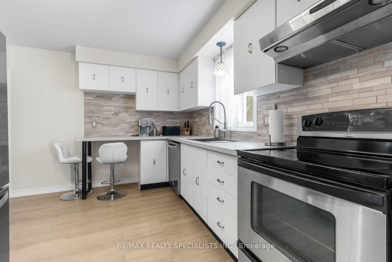 Photo 14 of 6454 Colebrook Crescent, Mississauga, Meadowvale — HOMEH