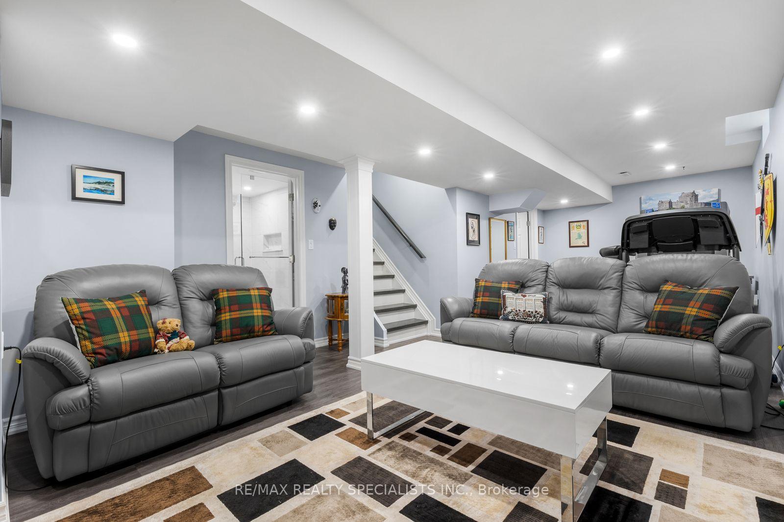 Photo 26 of 6454 Colebrook Crescent, Mississauga, Meadowvale — HOMEH