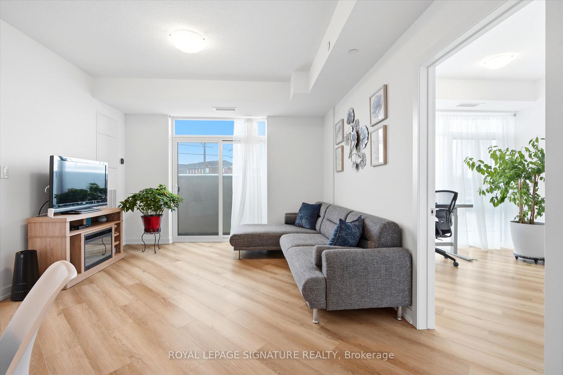 Photo 8 of Unit 232, 10 Mallard Trail, Hamilton, Waterdown — HOMEH
