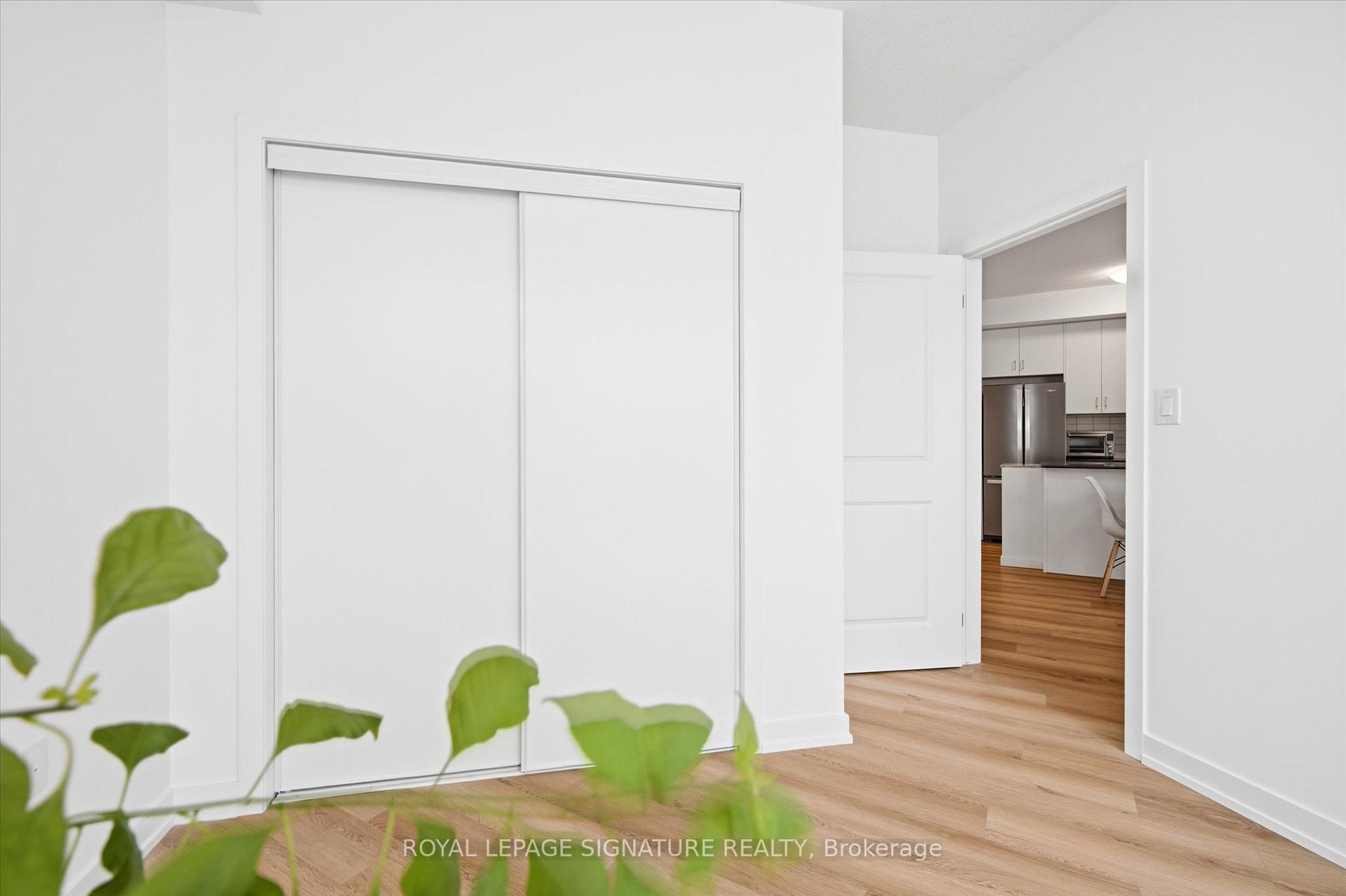 Photo 10 of Unit 232, 10 Mallard Trail, Hamilton, Waterdown — HOMEH