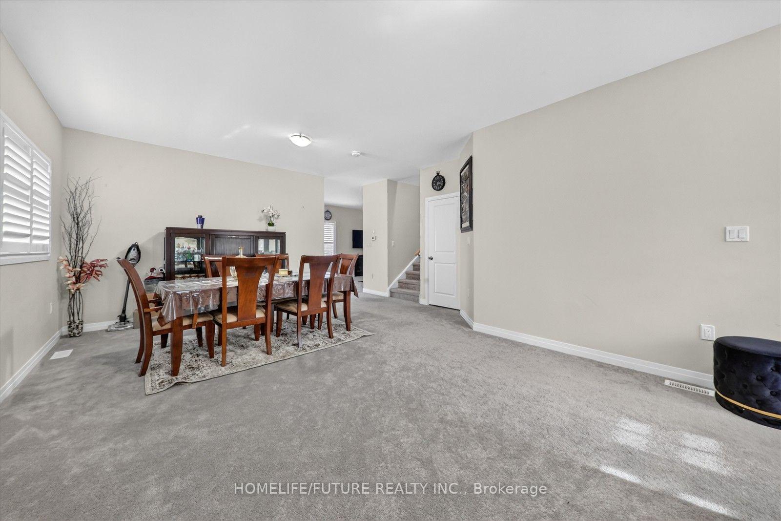 Photo 7 of 14 Lamb Avenue, Kawartha Lakes, Lindsay — HOMEH