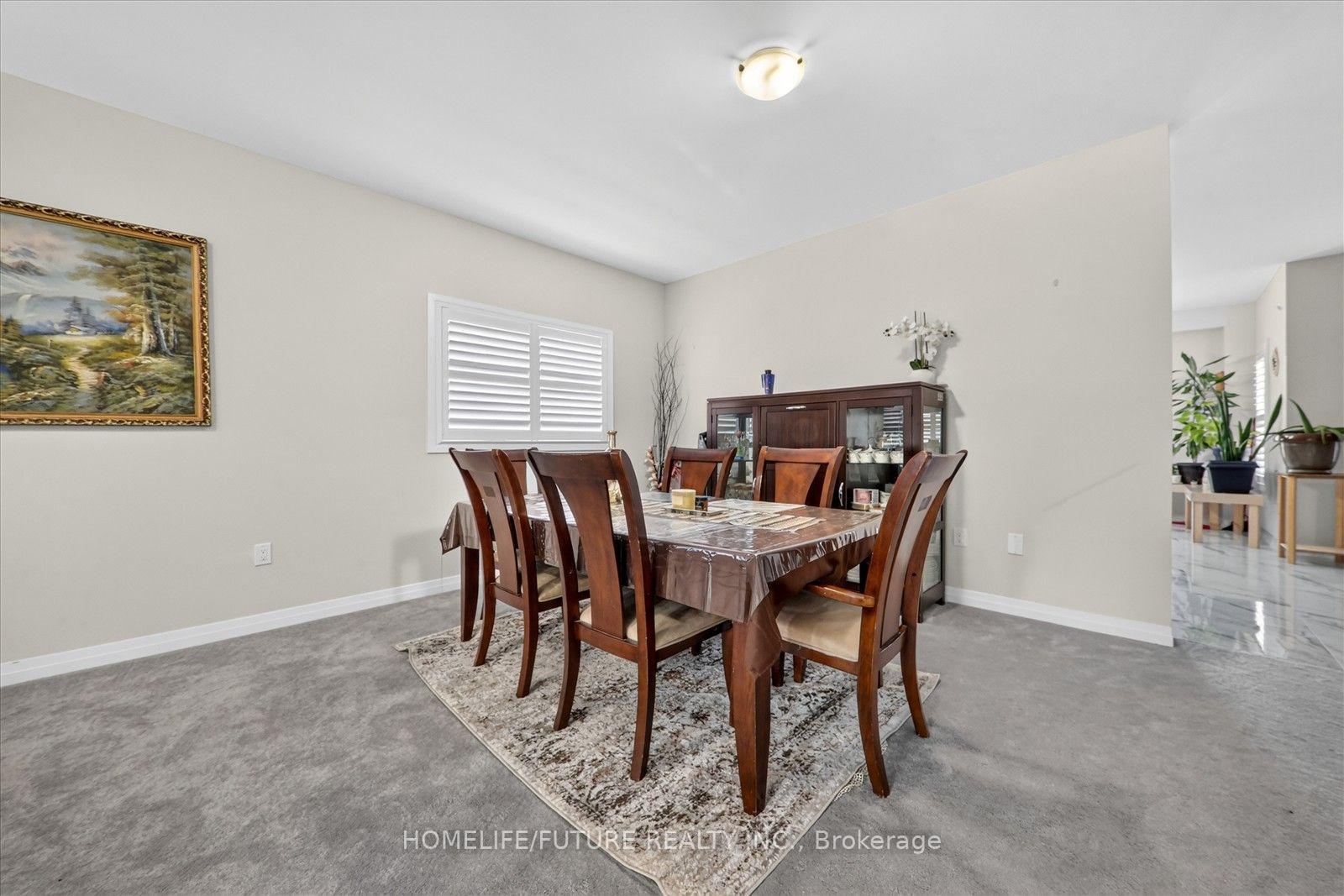 Photo 8 of 14 Lamb Avenue, Kawartha Lakes, Lindsay — HOMEH