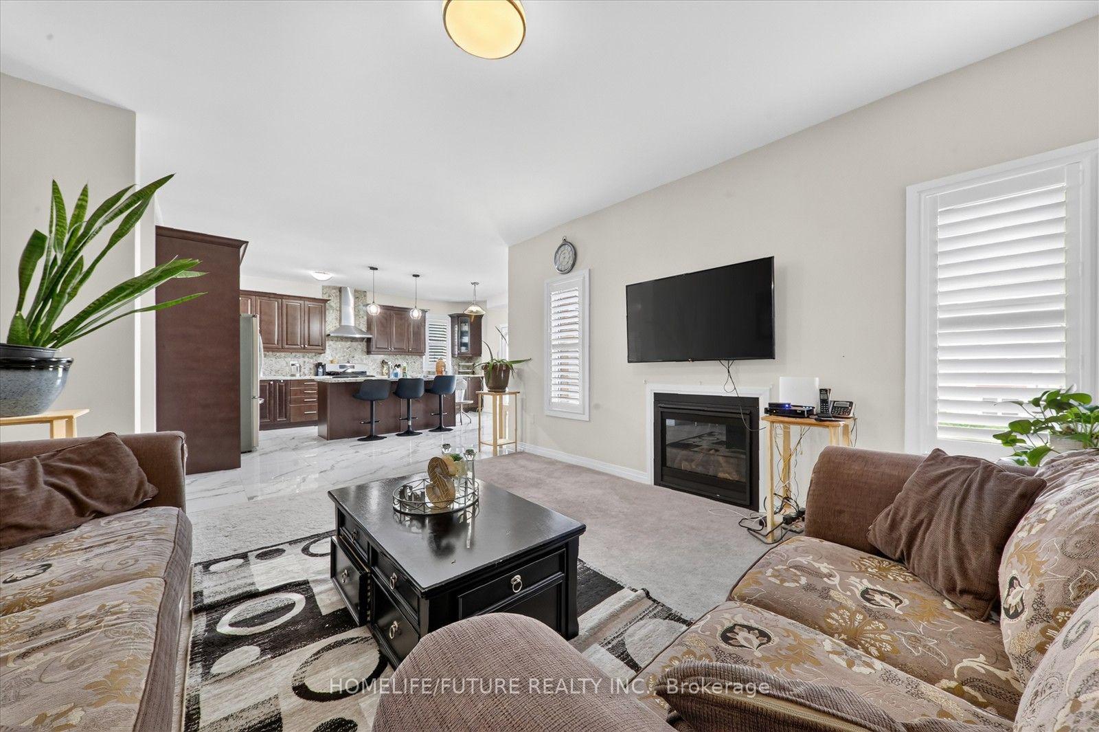 Photo 13 of 14 Lamb Avenue, Kawartha Lakes, Lindsay — HOMEH