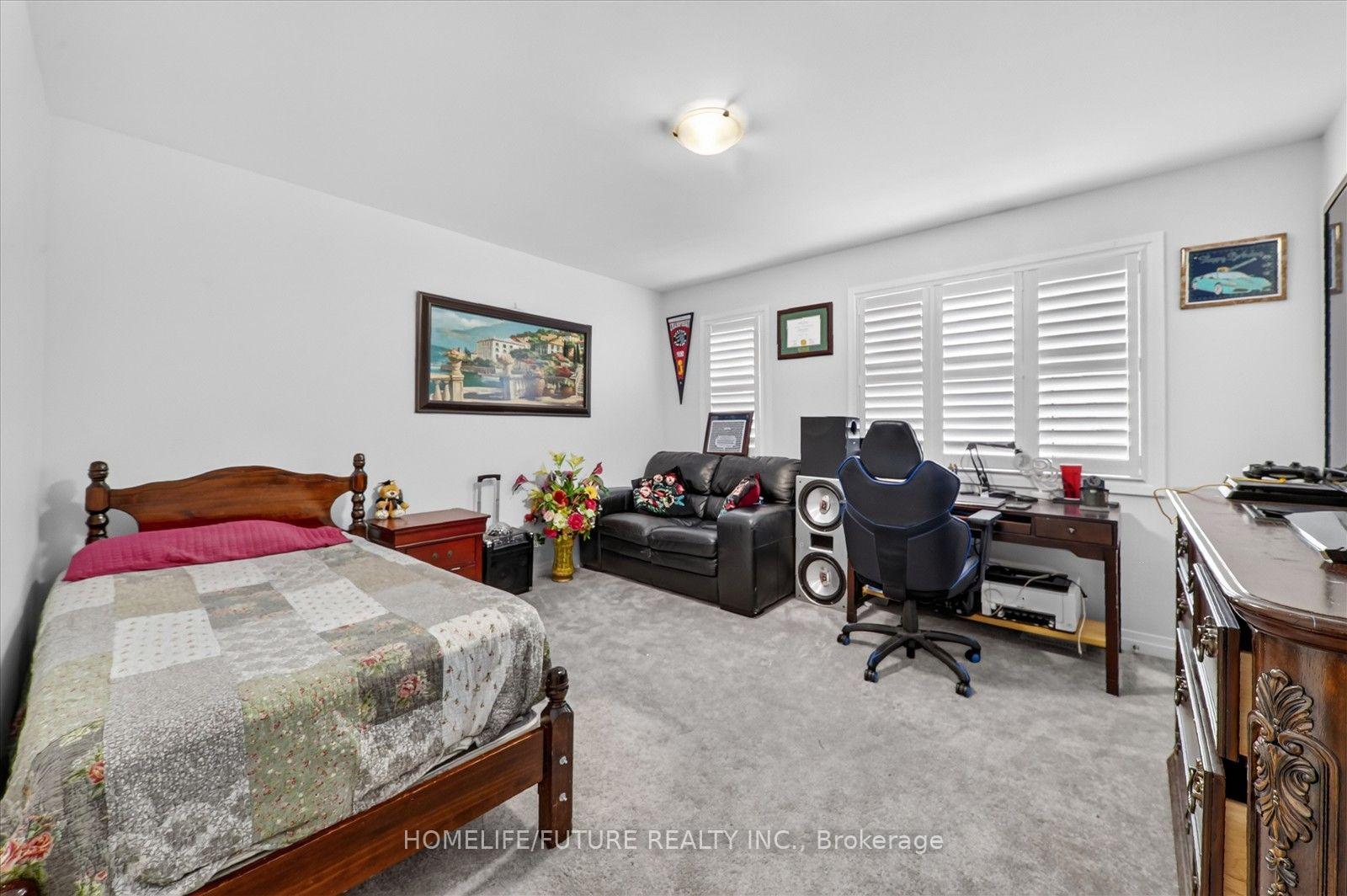 Photo 30 of 14 Lamb Avenue, Kawartha Lakes, Lindsay — HOMEH