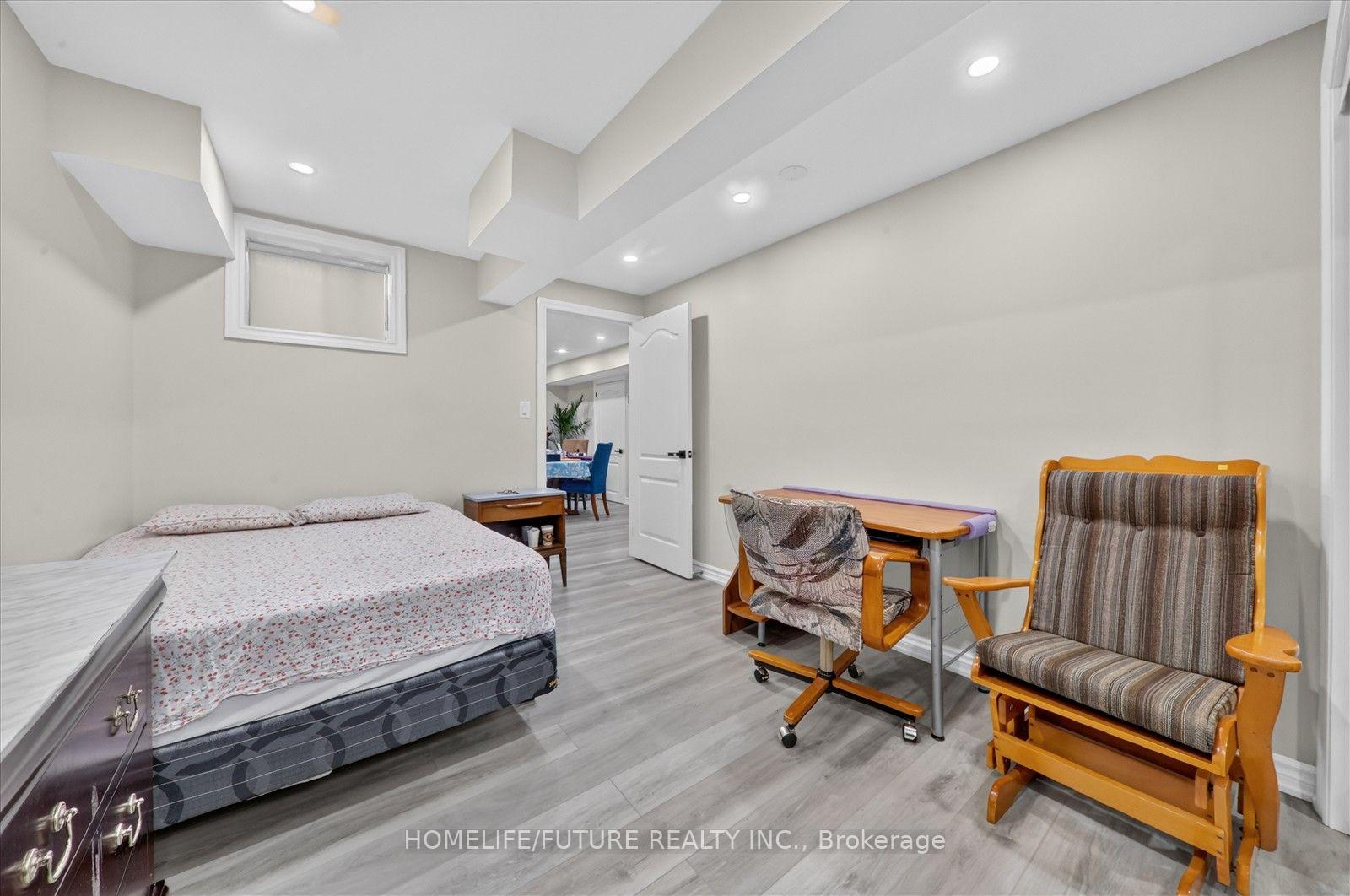 Photo 38 of 14 Lamb Avenue, Kawartha Lakes, Lindsay — HOMEH