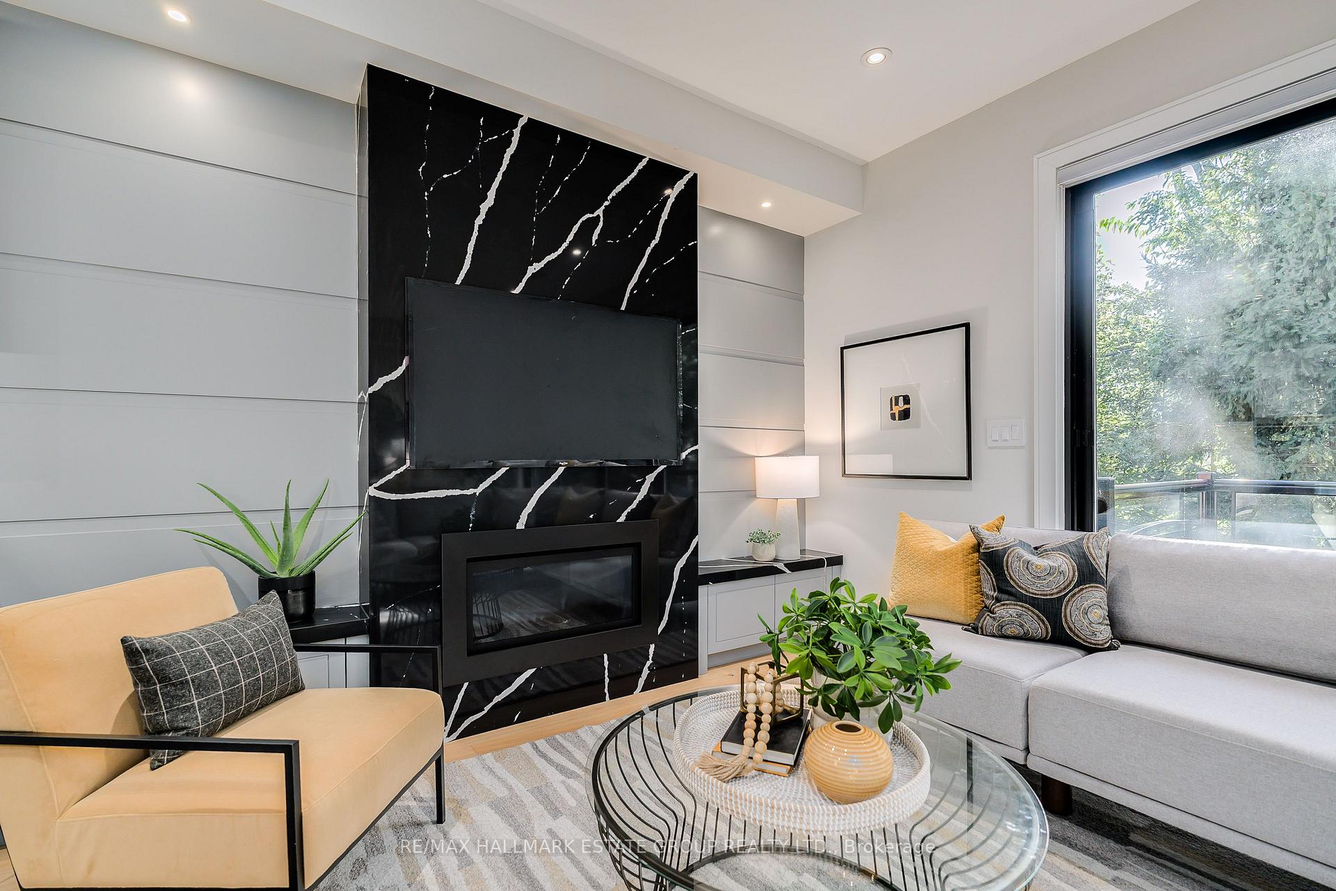 Photo 14 of 70 Bellefair Avenue, Toronto, The Beaches — HOMEH