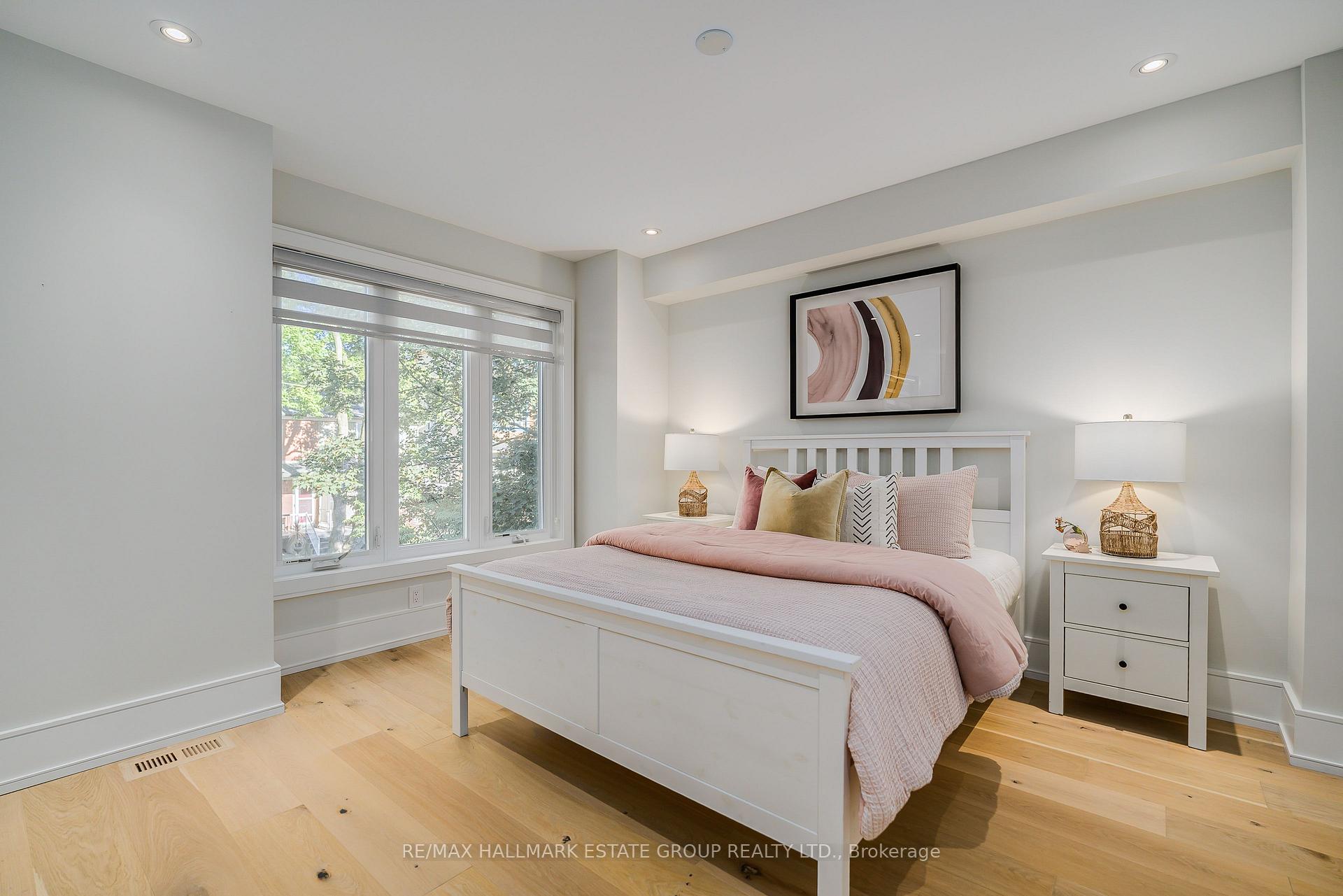 Photo 24 of 70 Bellefair Avenue, Toronto, The Beaches — HOMEH