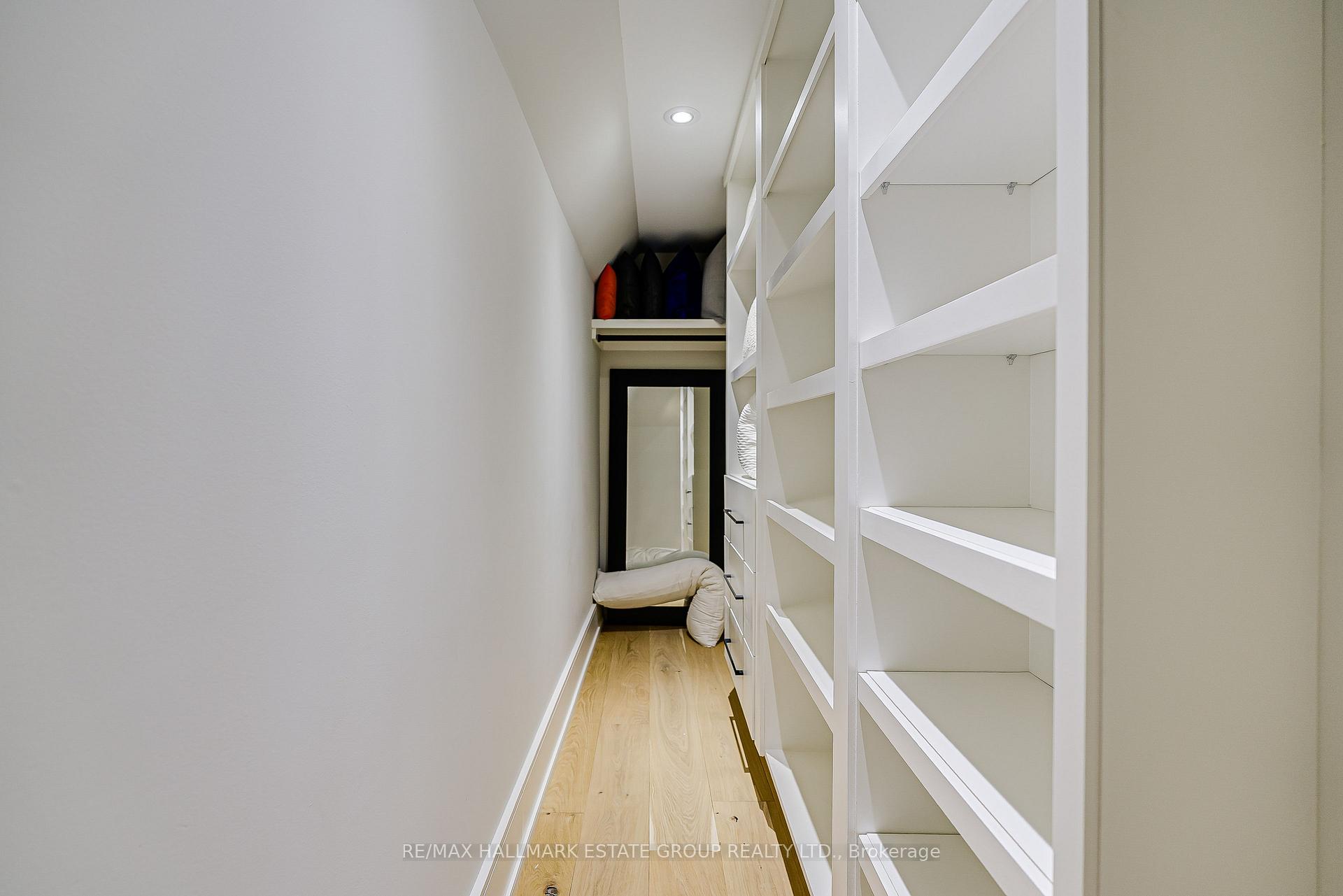 Photo 34 of 70 Bellefair Avenue, Toronto, The Beaches — HOMEH