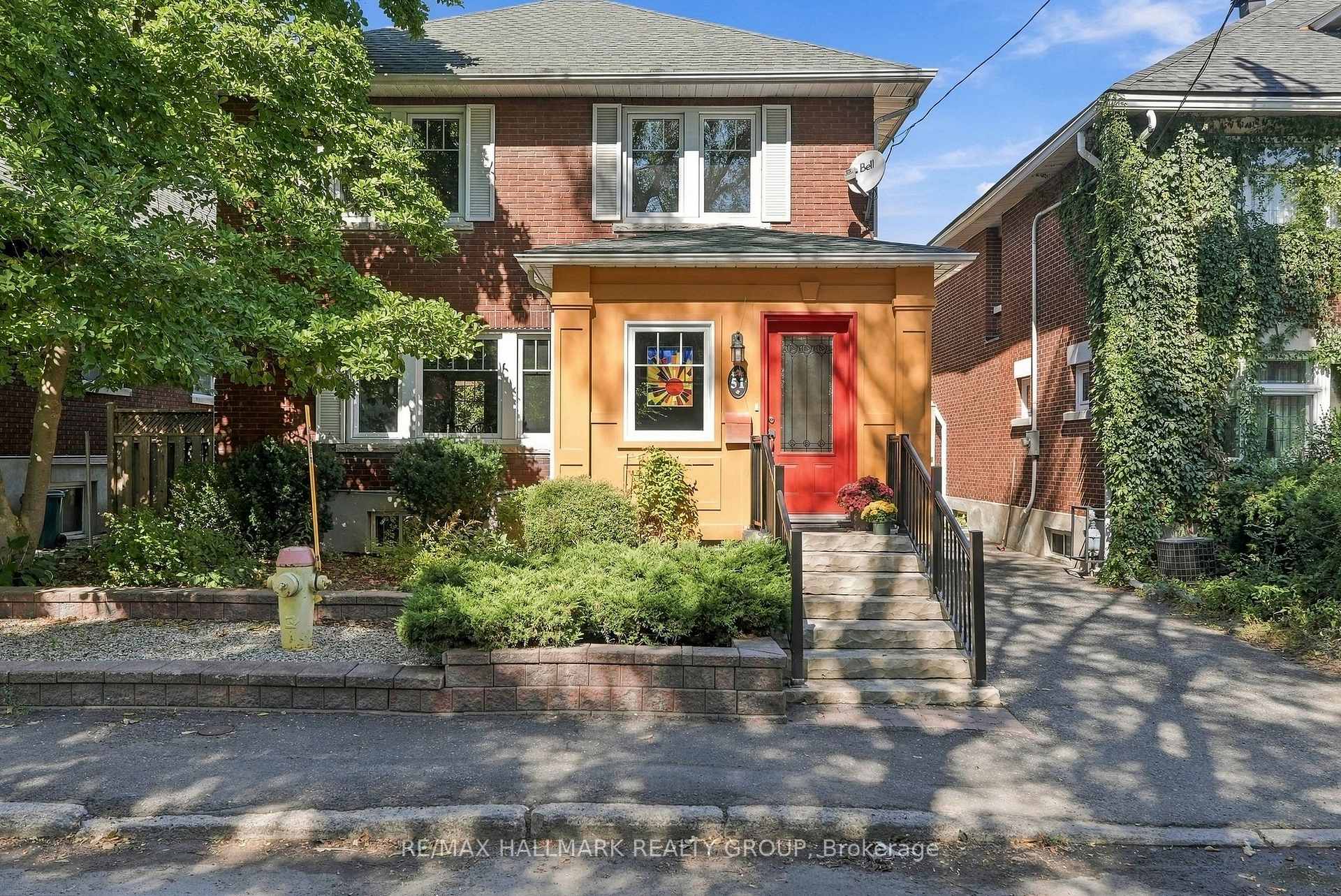 Photo of 51 Clarey Avenue