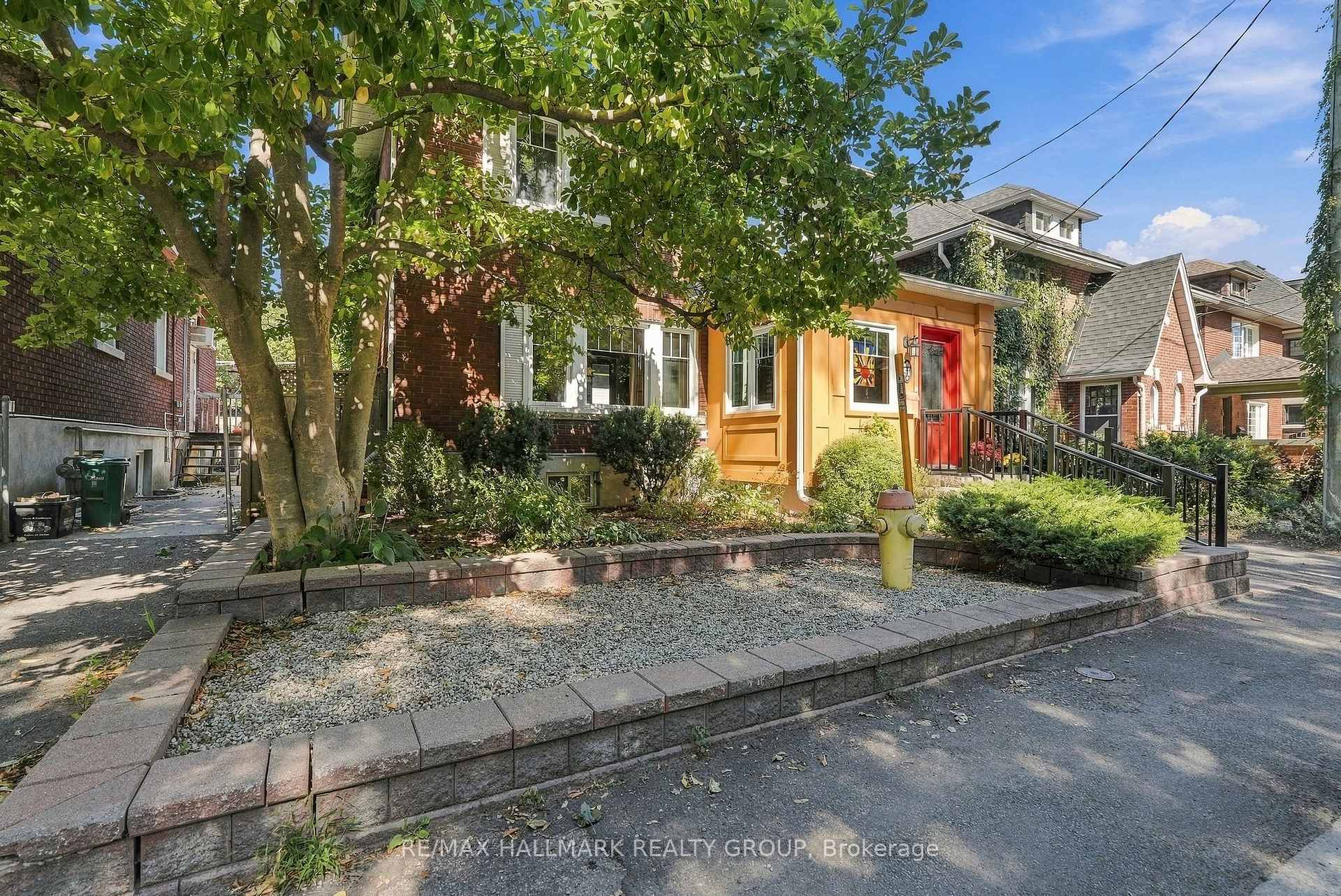 Photo 3 of 51 Clarey Avenue, Ottawa, Glebe — HOMEH