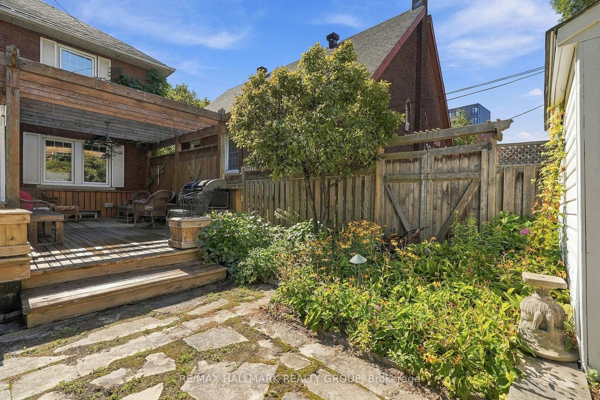 Photo 42 of 51 Clarey Avenue, Ottawa, Glebe — HOMEH