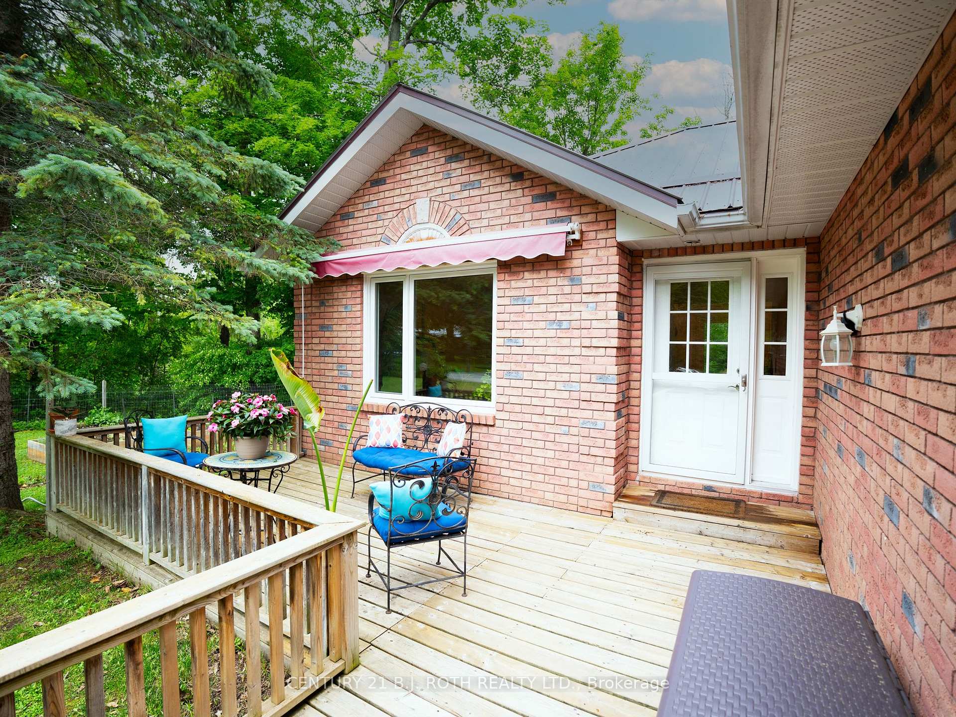 Photo 4 of 26 Bedford Road, Georgina, Sutton & Jackson's Point — HOMEH