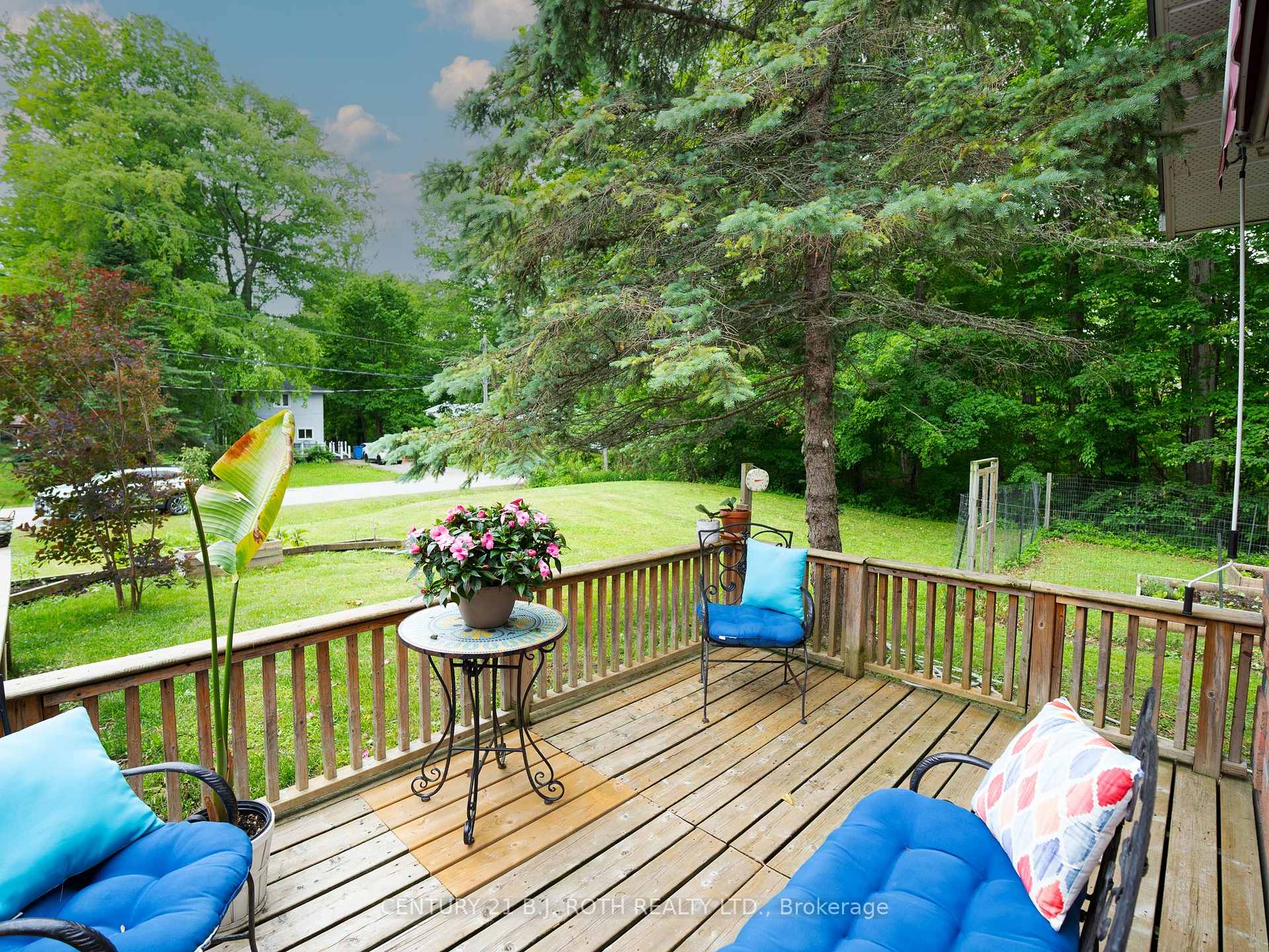 Photo 5 of 26 Bedford Road, Georgina, Sutton & Jackson's Point — HOMEH