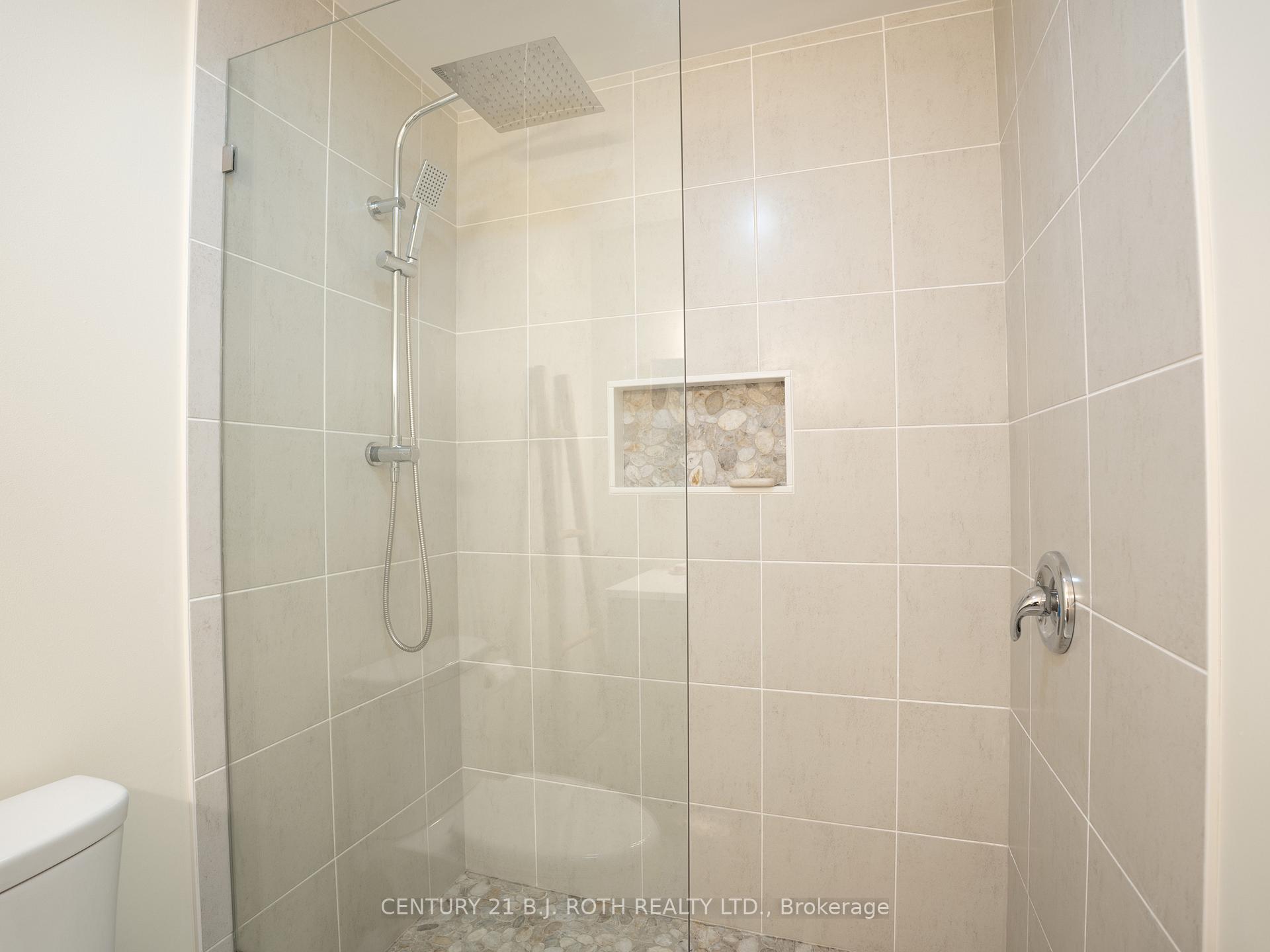 Photo 31 of 26 Bedford Road, Georgina, Sutton & Jackson's Point — HOMEH