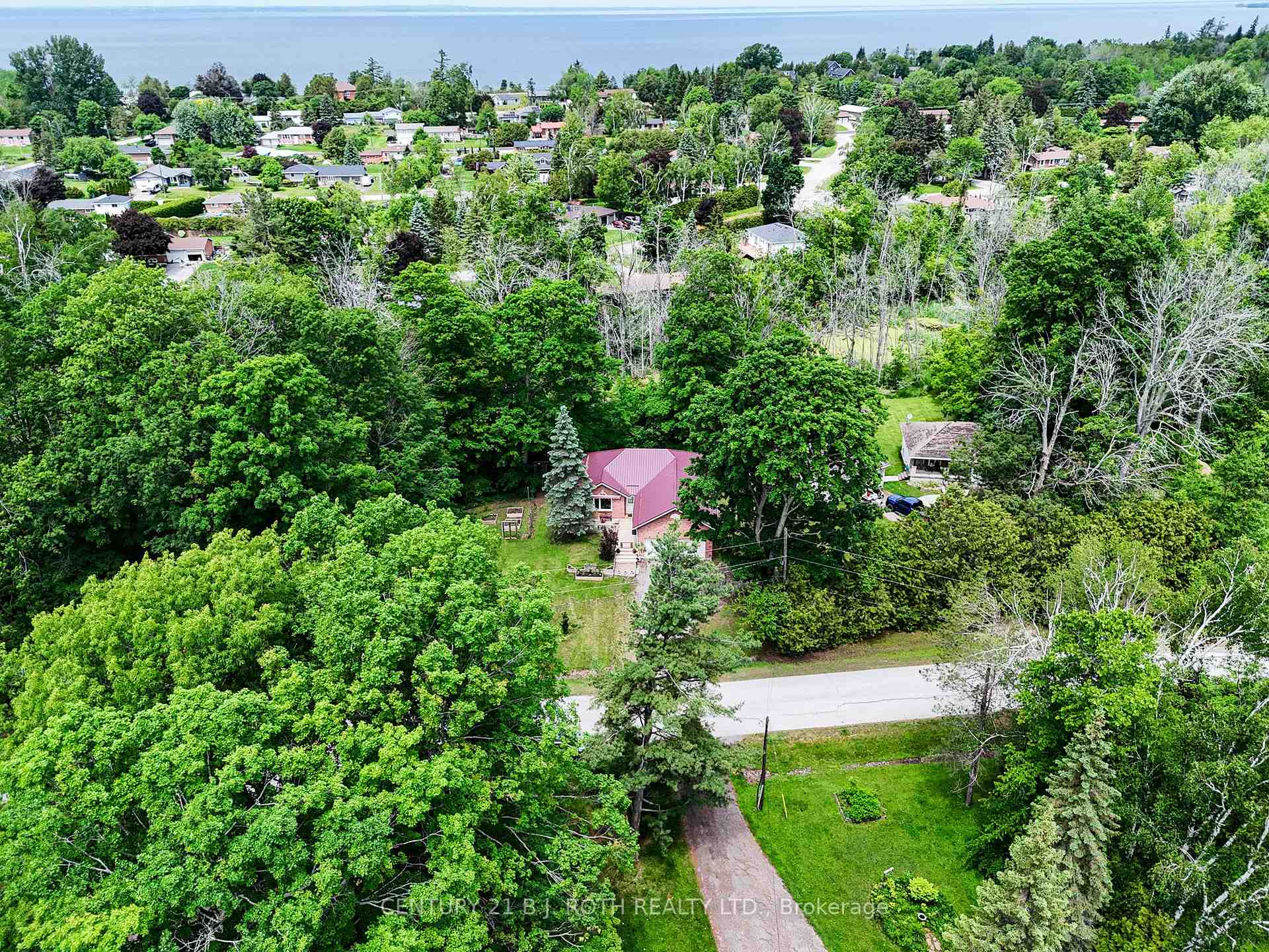 Photo 43 of 26 Bedford Road, Georgina, Sutton & Jackson's Point — HOMEH